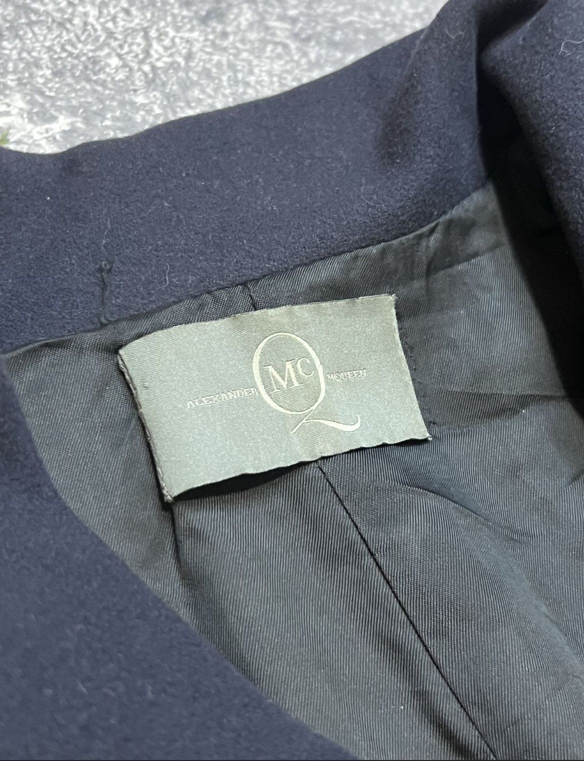 Alexander McQueen Alexander McQueen Wool-Cashmere Coat Shawl Collar Size M / US 6-8 / IT 42-44 - 5 Thumbnail
