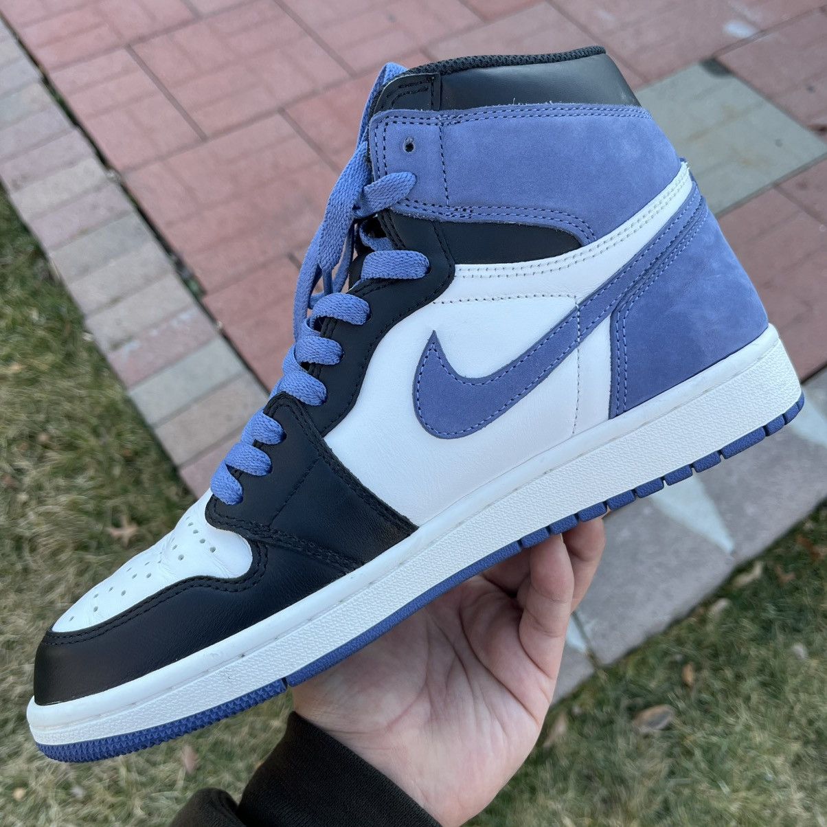 Jordan Brand × Nike 2018’ Nike Air Jordan 1 Retro High OG ‘Blue Moon’ Sz 9 Size US 9 / EU 42 - 2 Thumbnail