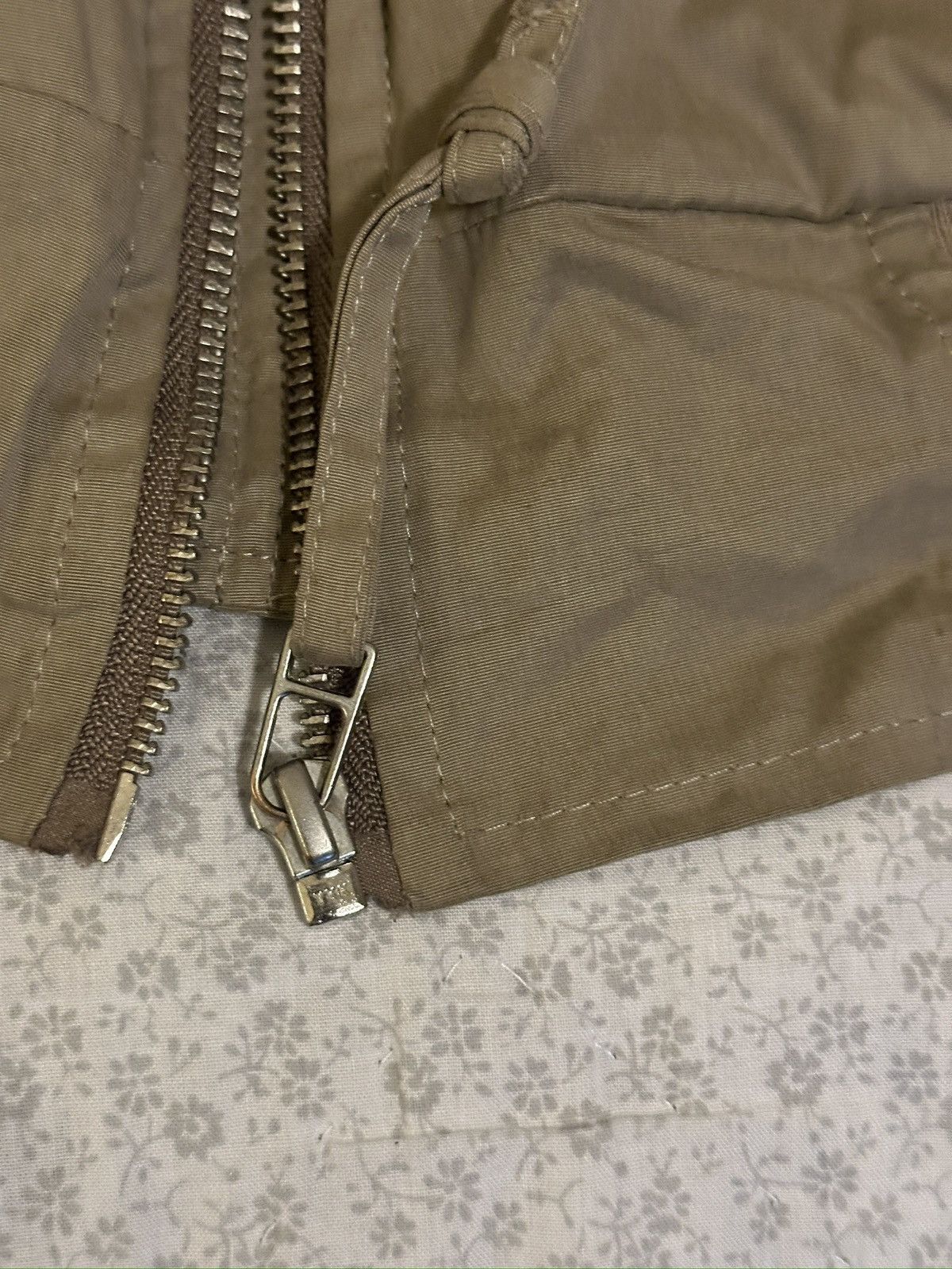 GRAILZ Rare Grailz Multizipper multipocket bomber jacket Size US L / EU 52-54 / 3 - 8 Thumbnail