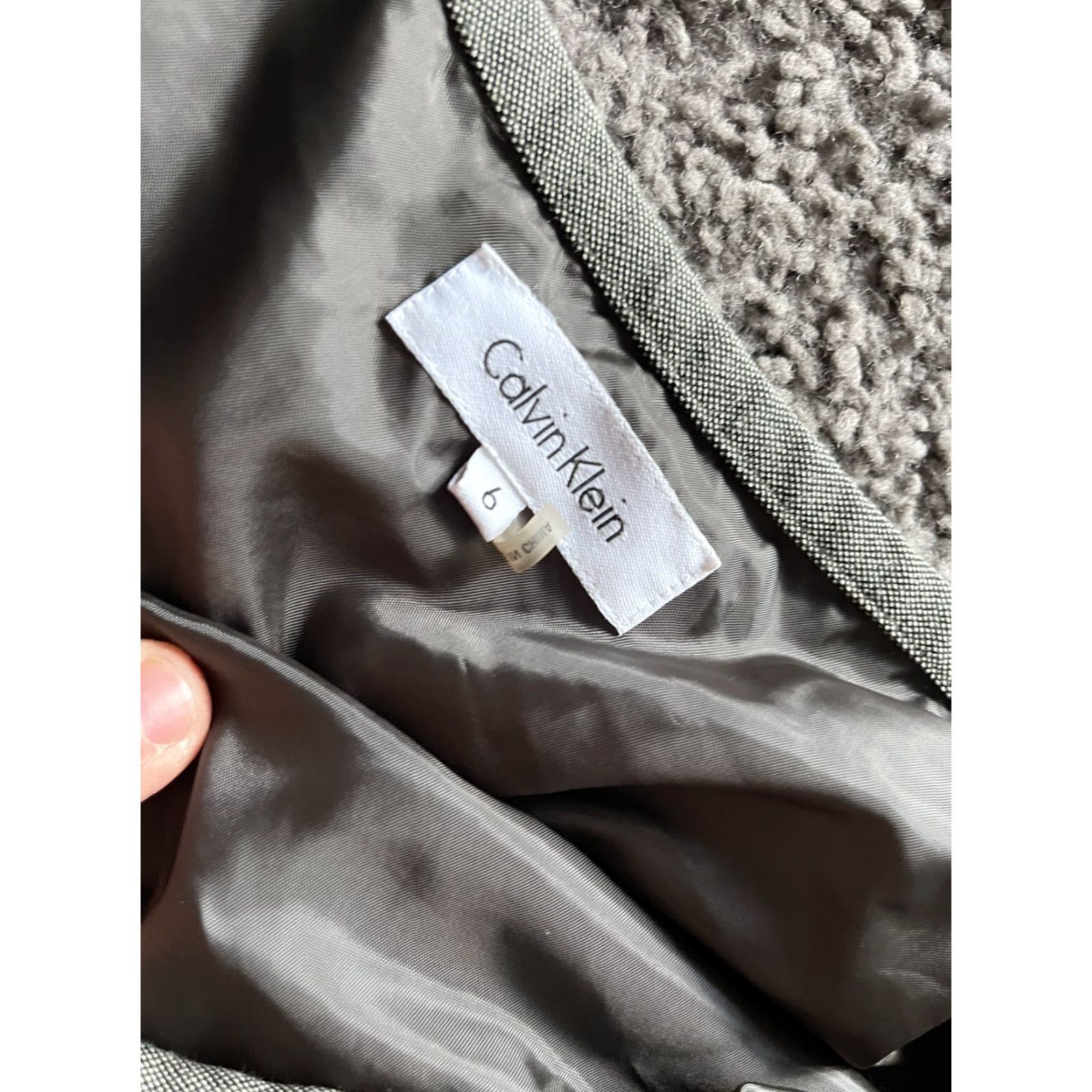 Calvin Klein Calvin Klein Women's Gray Pencil Skirt Size 6, Lined, Back Slit, Knee Length, Vintage No, Regular, Wool? Size 28" / US 6 / IT 42 - 3 Thumbnail
