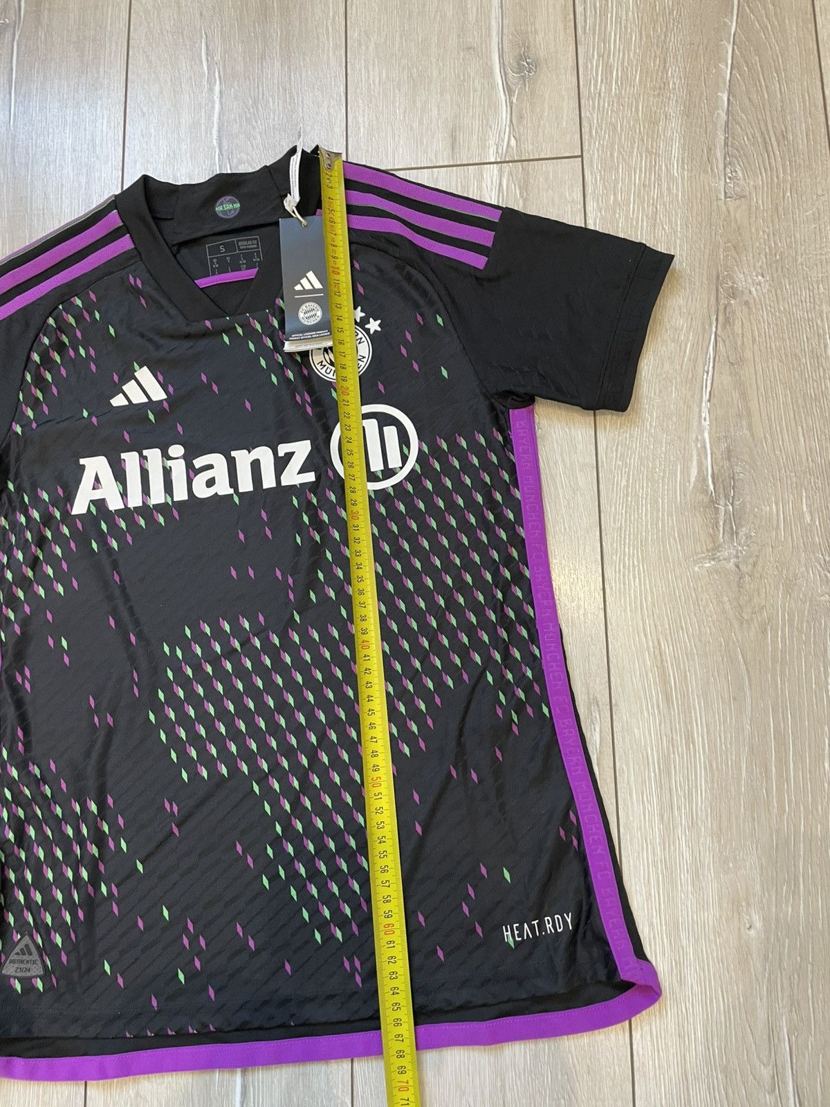 Adidas Adidas Bayern Munich 23/24 Player Version Away Womans Jersey Size S / US 4 / IT 40 - 14 Thumbnail