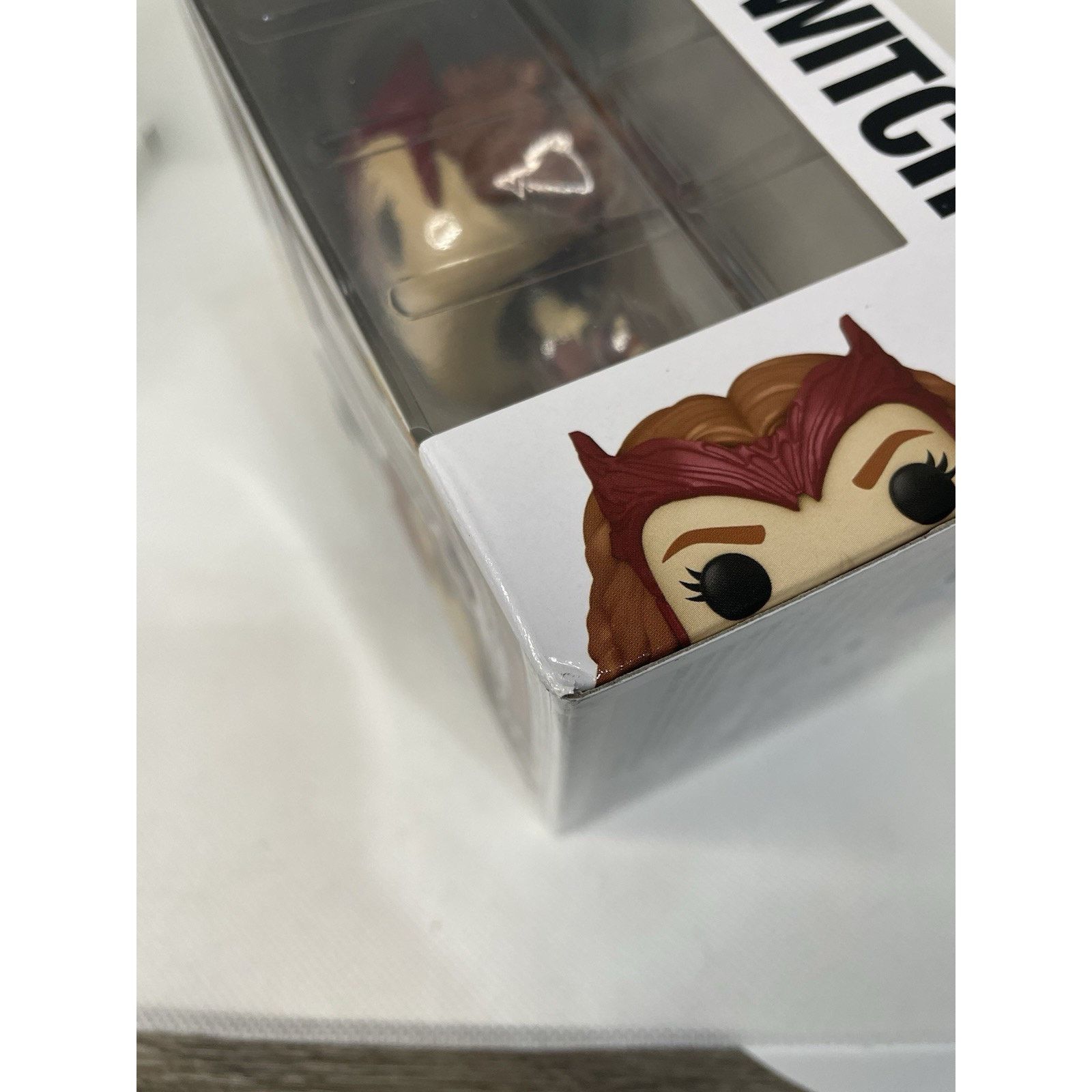 Marvel Comics Funko Pop! Scarlet Witch - Hot Topic Exclusive #828 Size ONE SIZE - 3 Thumbnail