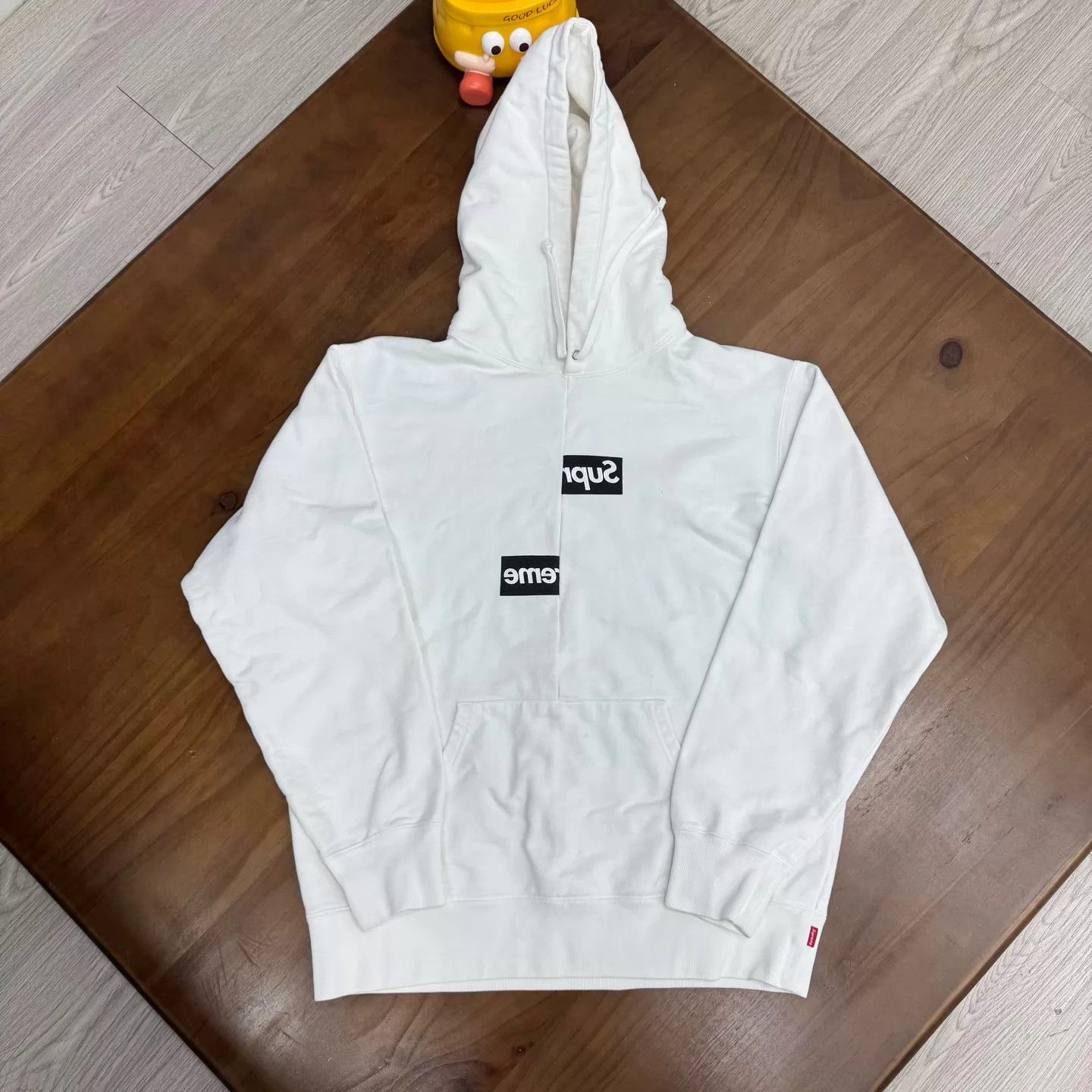 Comme des Garcons Supreme x CDG Misaligned Black & White Hoodie L Size L / US 10 / IT 46 - 1 Thumbnail