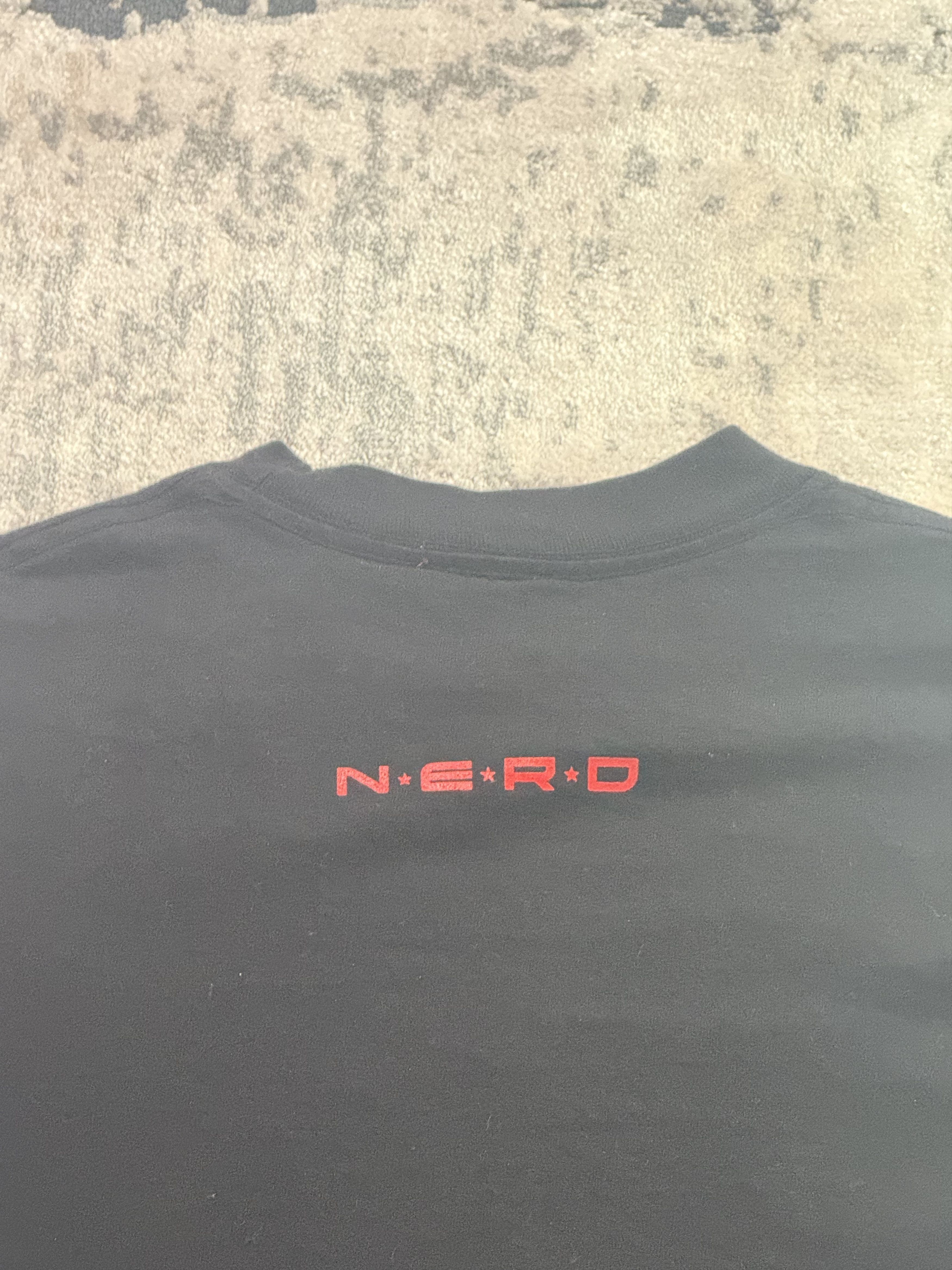 Pharrell Vintage N.E.R.D Pharrell Red Dog Fly Or Die Tee Size US M / EU 48-50 / 2 - 3 Thumbnail