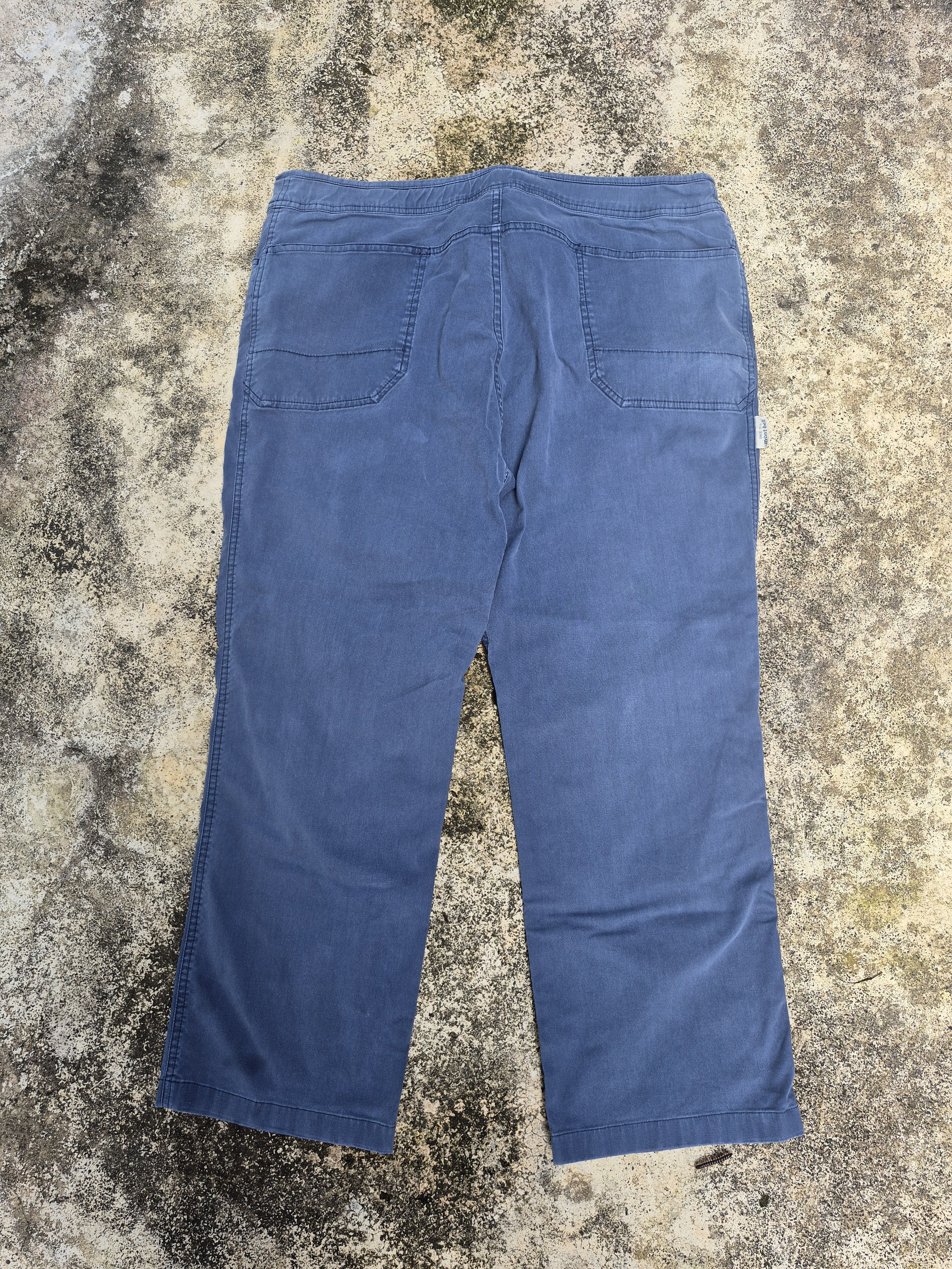 Montbell 🔥 Montbell Core Spun Outdoor Casual Long Pants Size US 38 / EU 54 - 2 Thumbnail