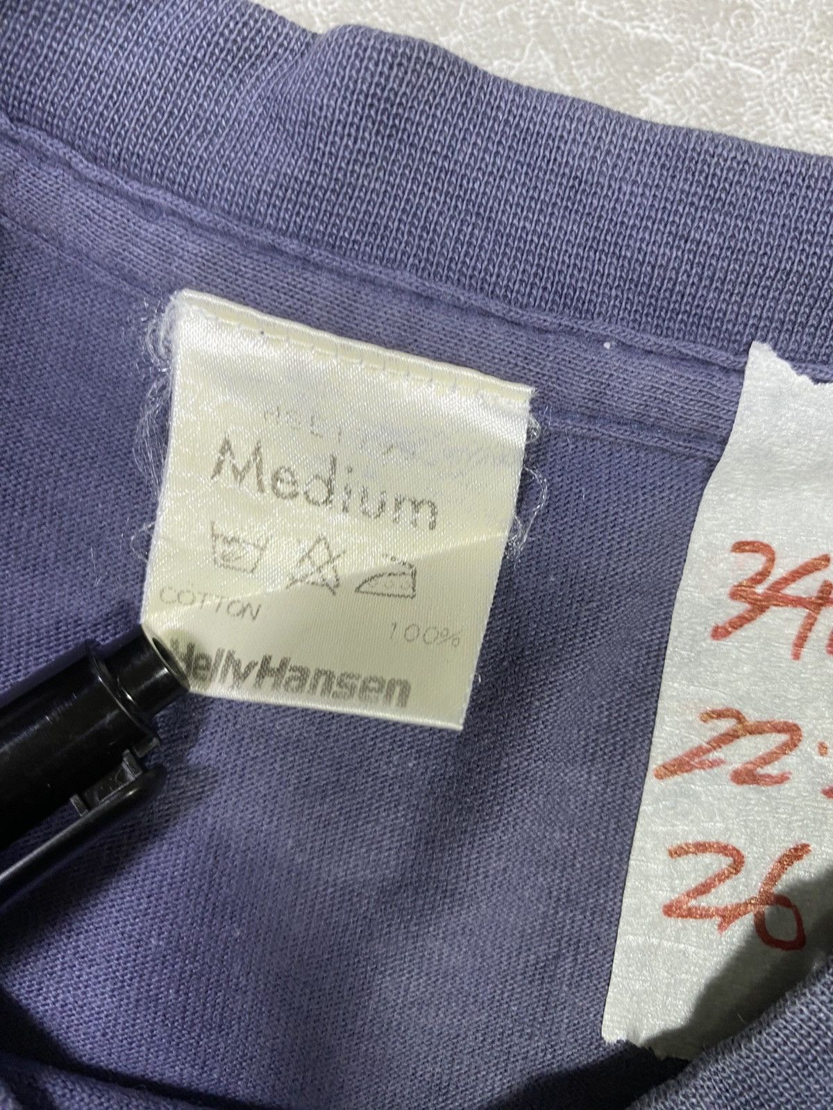 Helly Hansen Vintage helly hensen surut style distressed Size US L / EU 52-54 / 3 - 7 Thumbnail
