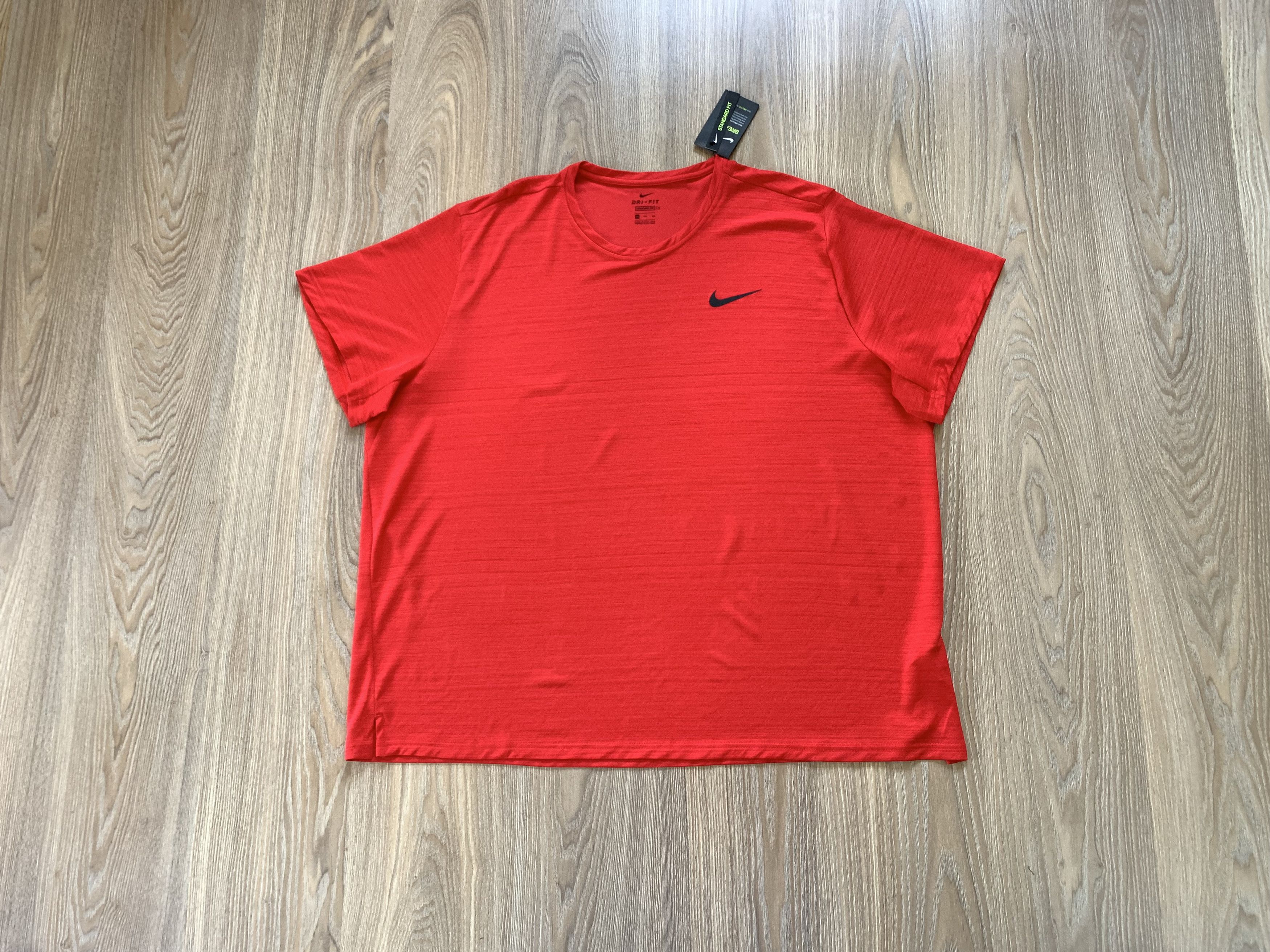 Nike Nike Standard Fit Red Sport T Shirt Size US XXL / EU 58 / 5 - 1 Thumbnail