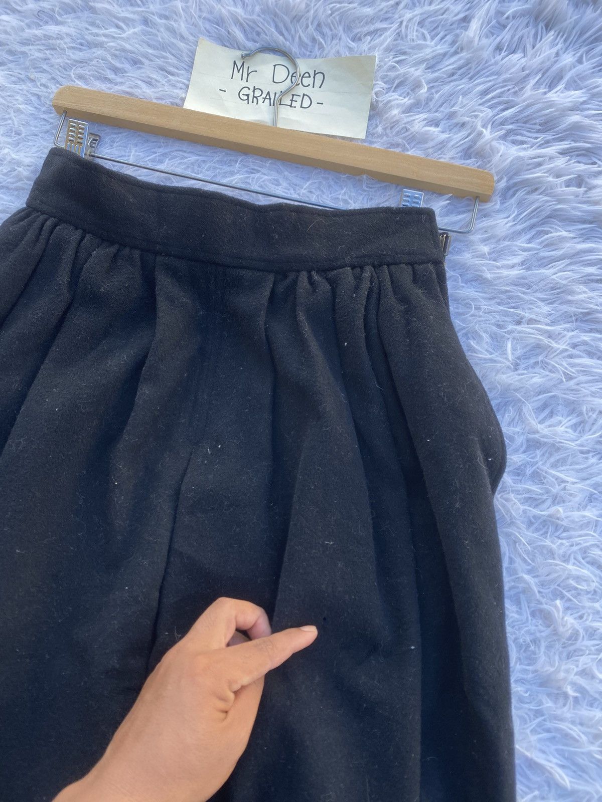 Yves Saint Laurent Rare Vintage Yves Saint Laurent YSL Wool Skirt Size 25" / US 0 / IT 36 - 13 Thumbnail