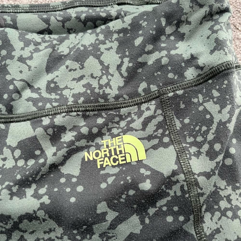 The North Face The North Face Leggings Capris Yoga Pants Camouflage Women's Size 36" / US 14 / IT 50 - 4 Thumbnail
