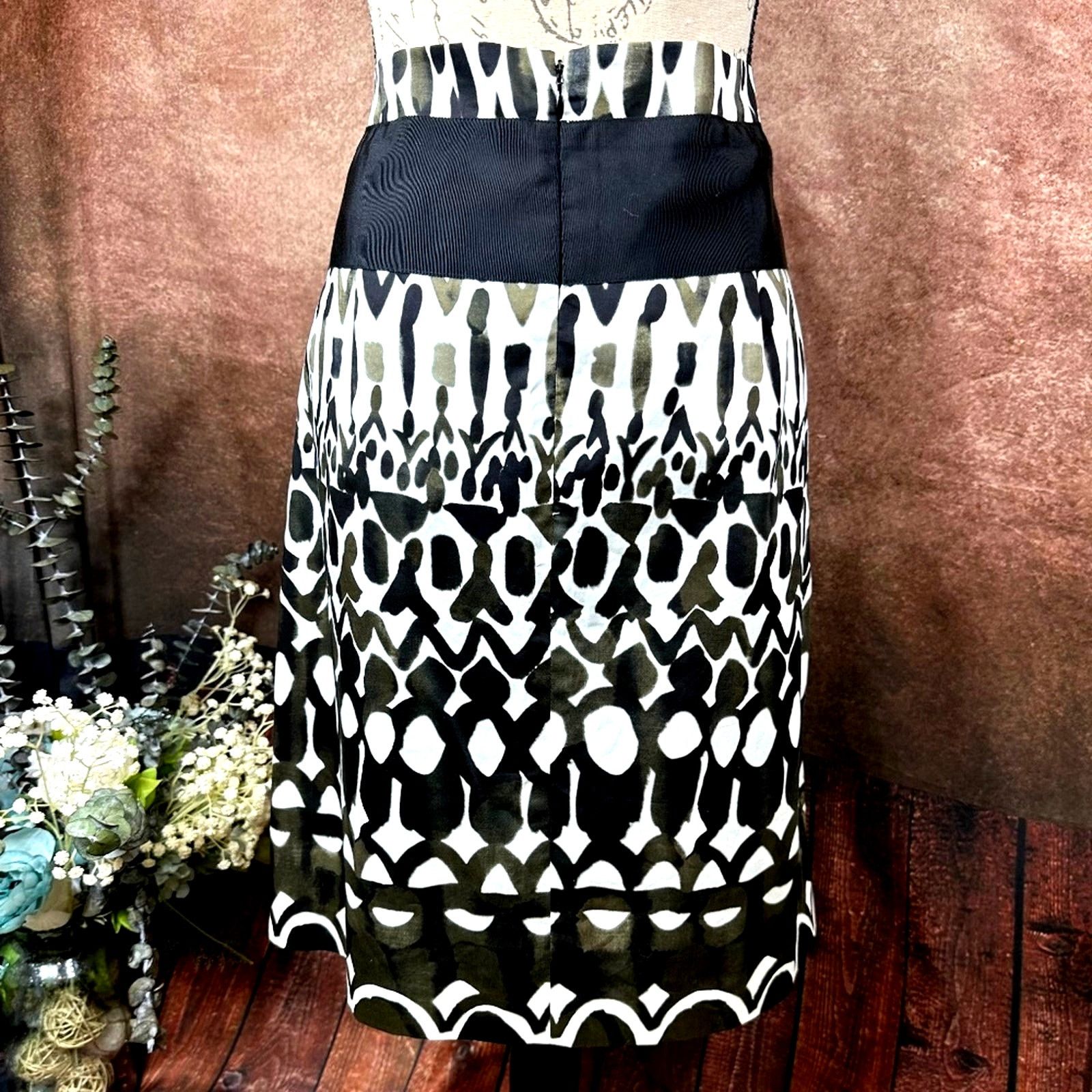 Elie Tahari Elie Tahari Abigail Skirt Black Belt Sand Dune Size 14 Size 36" / US 14 / IT 50 - 10 Thumbnail