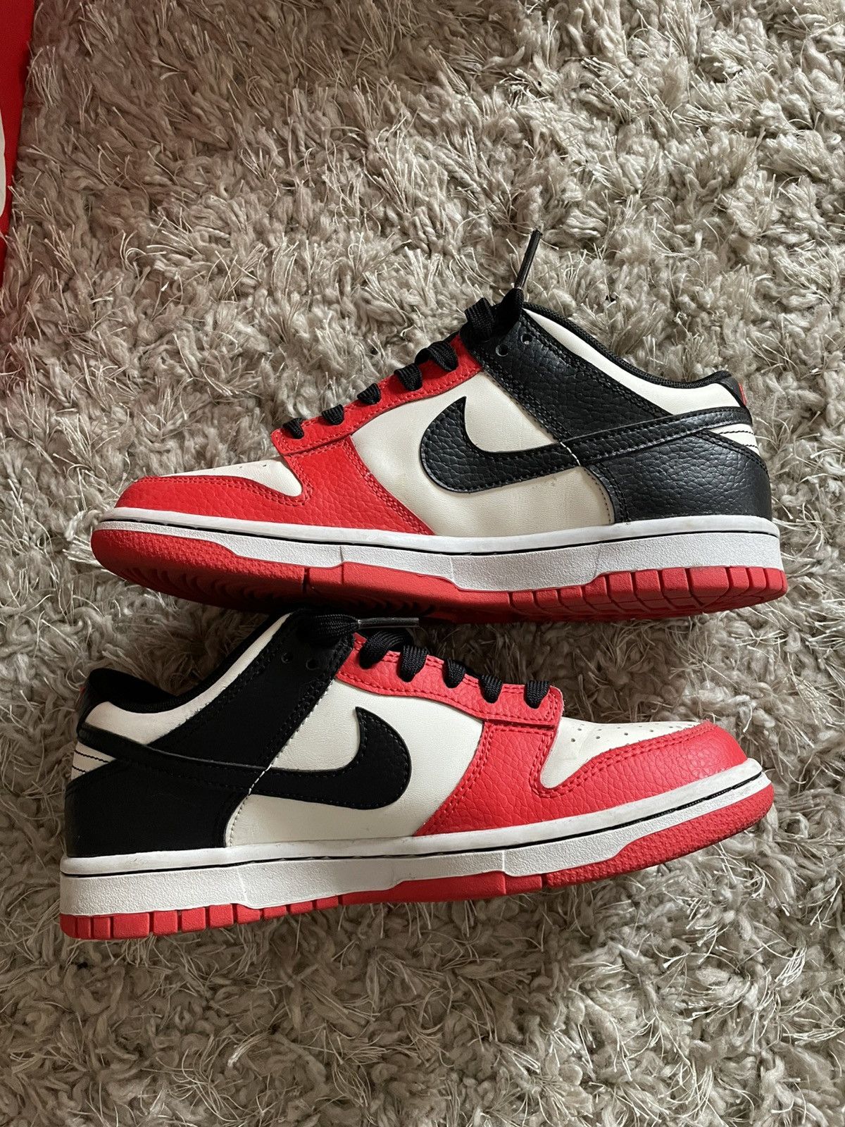 Nike NBA x Nike Dunk Low EMB GS 75 anniversary Bull Size US 5.5 / EU 38 - 3 Thumbnail
