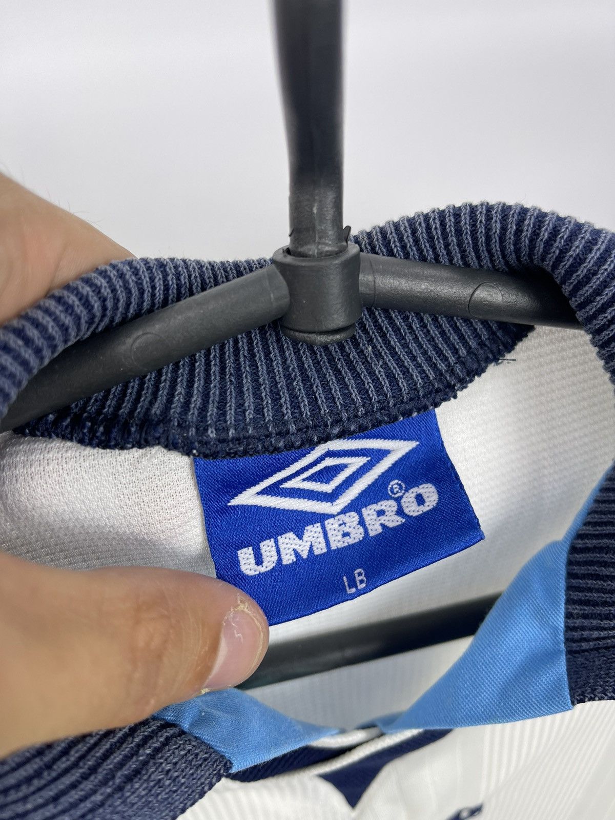 Umbro × Vintage Umbro England Set Jersey and Shorts 1996 Size 156 cm/ 71 cm Size US XXS / EU 40 - 4 Thumbnail