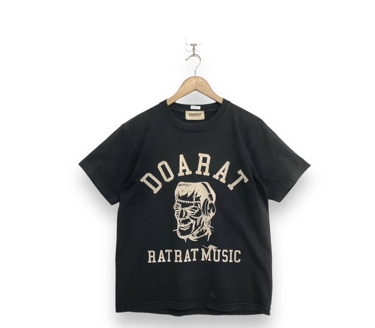 Japanese Brand DOARAT RatRat Music Japanese Brand Graphic Tshirt Size US S / EU 44-46 / 1 - 1 Thumbnail