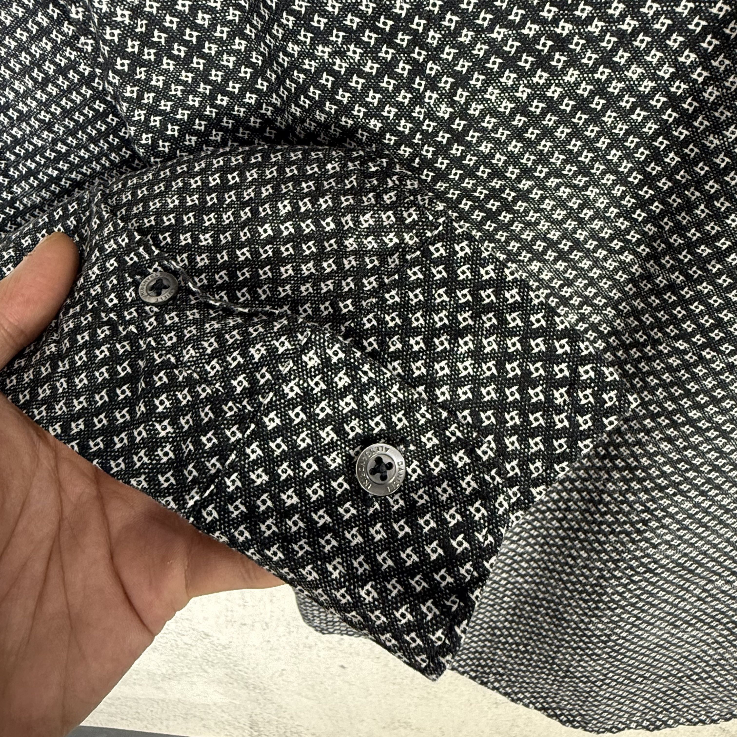 Daniele Alessandrini Daniele Alessandrini Shirt Size US M / EU 48-50 / 2 - 5 Thumbnail