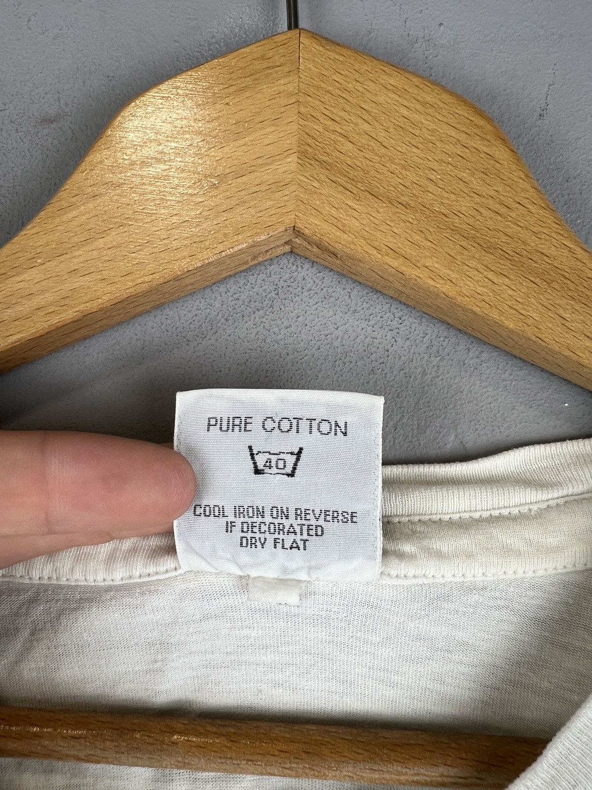 Vintage Vintage 80s Cream Tea London Art Single Stitch Columbus Size US L / EU 52-54 / 3 - 3 Thumbnail