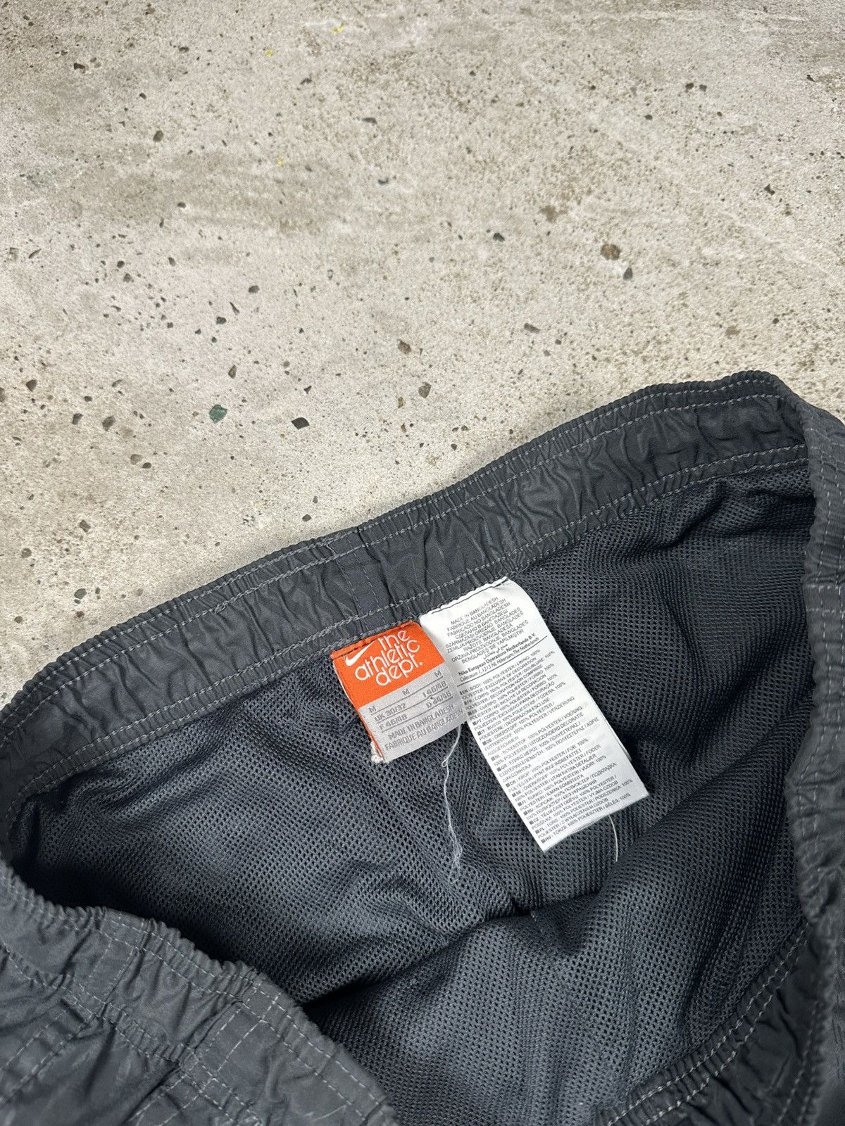 Nike × Vintage Vintage Y2K Nike Baggy Track Pants Air Swoosh Rare Size US 32 / EU 48 - 9 Thumbnail