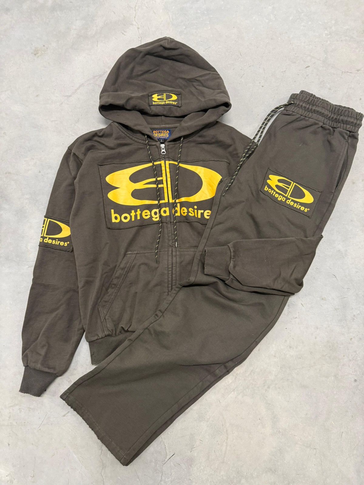 Bottega Desires Bottega Desires Army Green Tech Suit Hoodie Sweats Medium Size US M / EU 48-50 / 2 - 1 Thumbnail