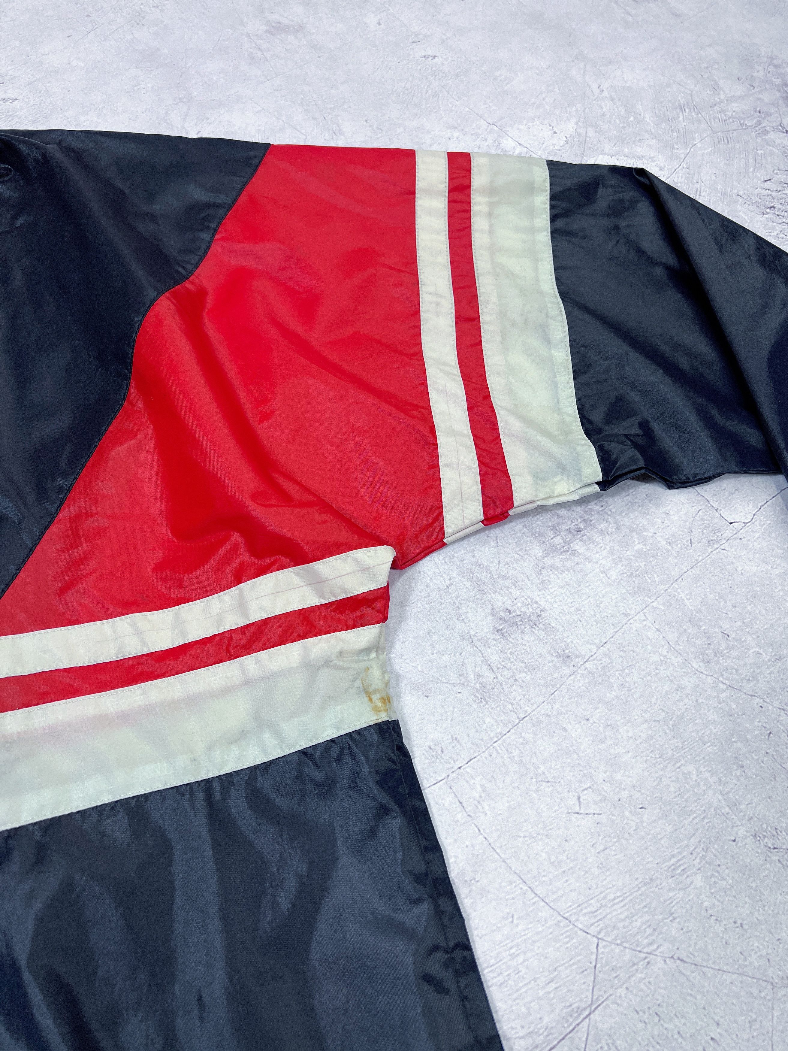 Adidas × Vintage Vintage Adidas Light Jacket Nylon Navy Blue & Red Size US M / EU 48-50 / 2 - 10 Thumbnail