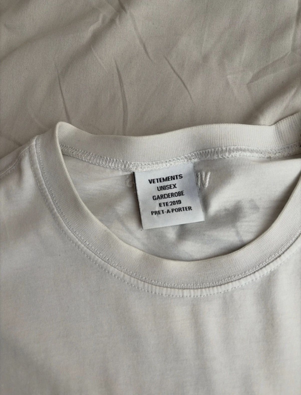 Vetements Vetements "Horoscope" (Pig) T-shirt Size US S / EU 44-46 / 1 - 4 Thumbnail