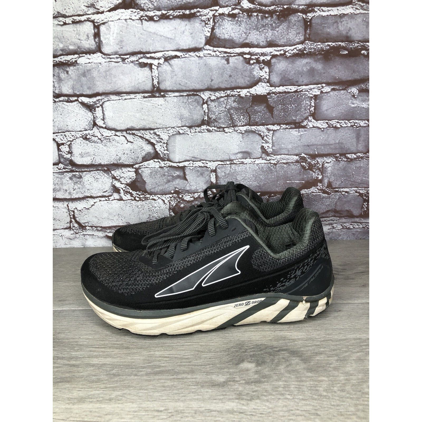 Altra Altra Torin 4 Black Fabric Athletic Gym Running Sneakers Men Size US 8.5 / EU 41-42 - 10 Thumbnail