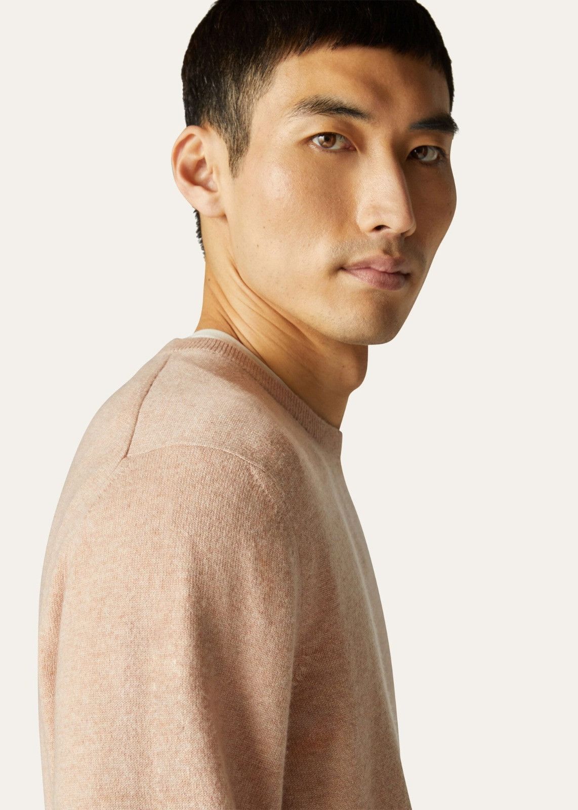 Loro Piana o1srvl11e1024 Girocollo Classic Cashmere Sweater in Peach Size US XL / EU 56 / 4 - 4 Thumbnail