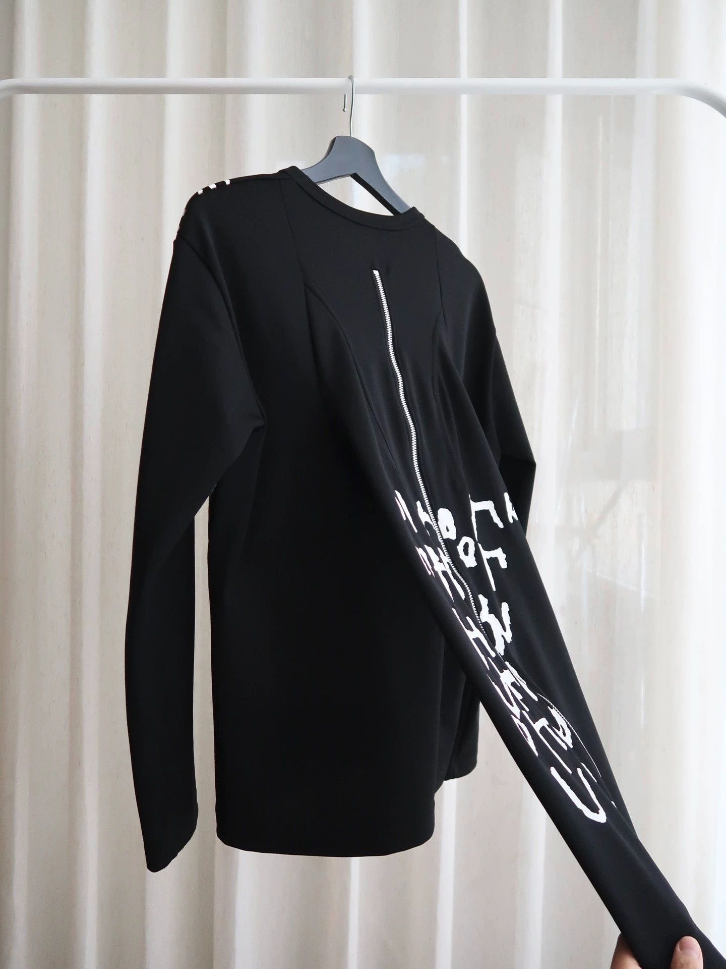 Comme des Garcons Comme des Garcons Collaboration Graffiti Long-Sleeve Top Size US M / EU 48-50 / 2 - 5 Thumbnail