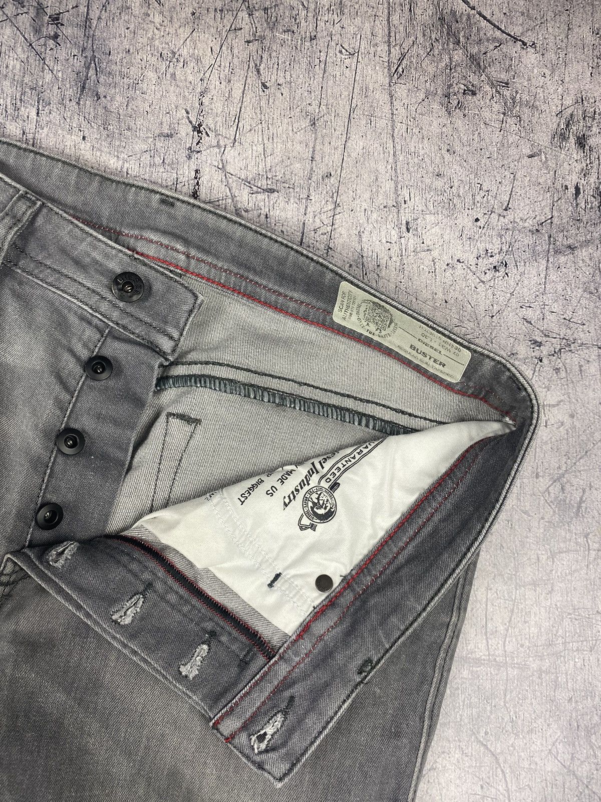Diesel × Vintage Vintage Diesel Y2K Regular Slim Denim Jeans Size 31 x 30 Size US 31 - 11 Thumbnail
