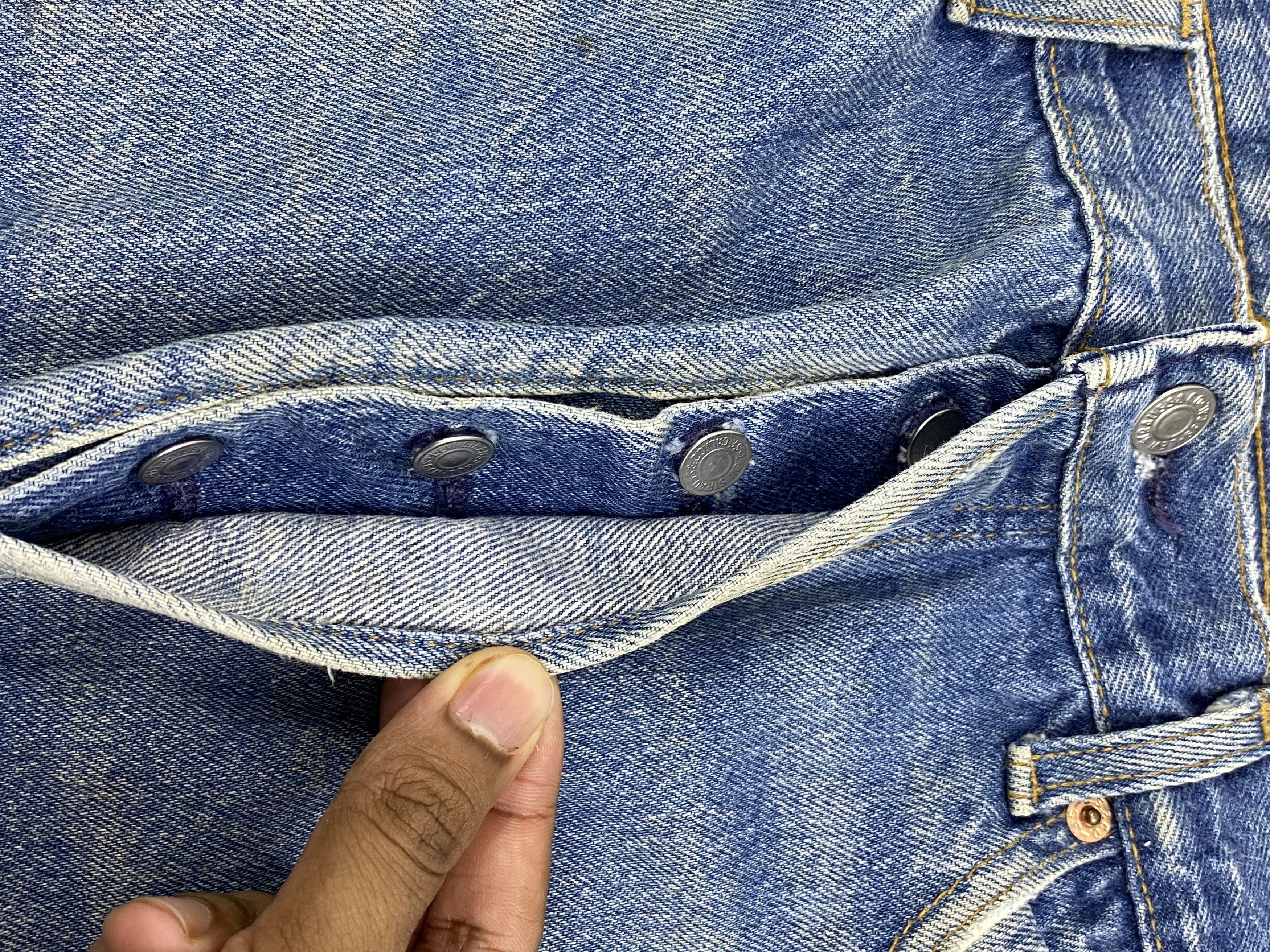 Levi's Rusty Vintage 90s Levi's 501 Faded Jeans DP2806 Size US 34 / EU 50 - 15 Thumbnail