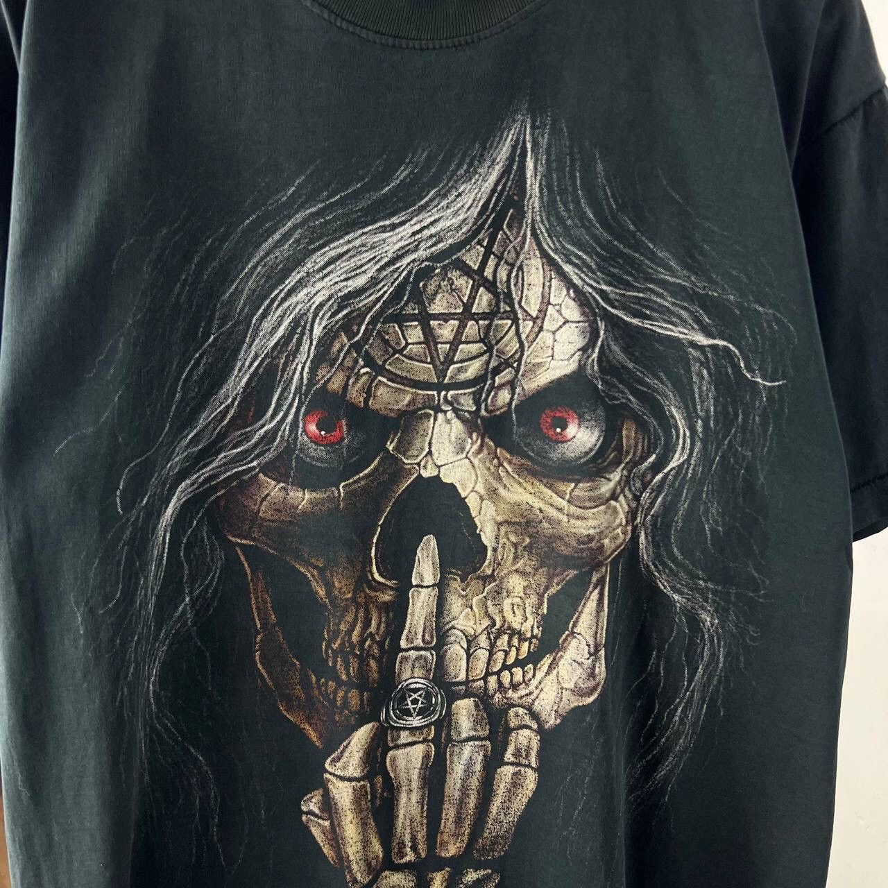 Vintage Vintage 90s Pentagram Skeleton Big Print Rock Skull Size US L / EU 52-54 / 3 - 3 Thumbnail