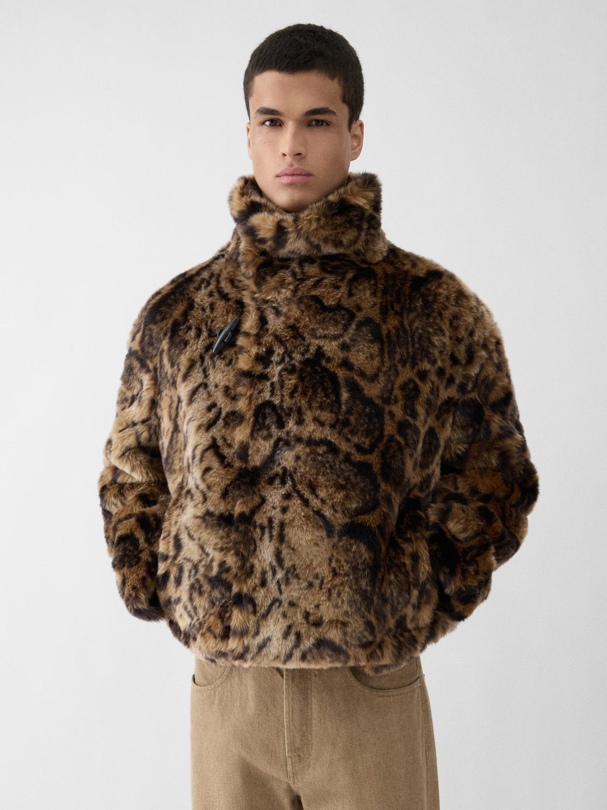 Jacquemus Jacquemus Fernando Leopard Jacket — 6 month global Waitlist Size US L / EU 52-54 / 3 - 2 Thumbnail