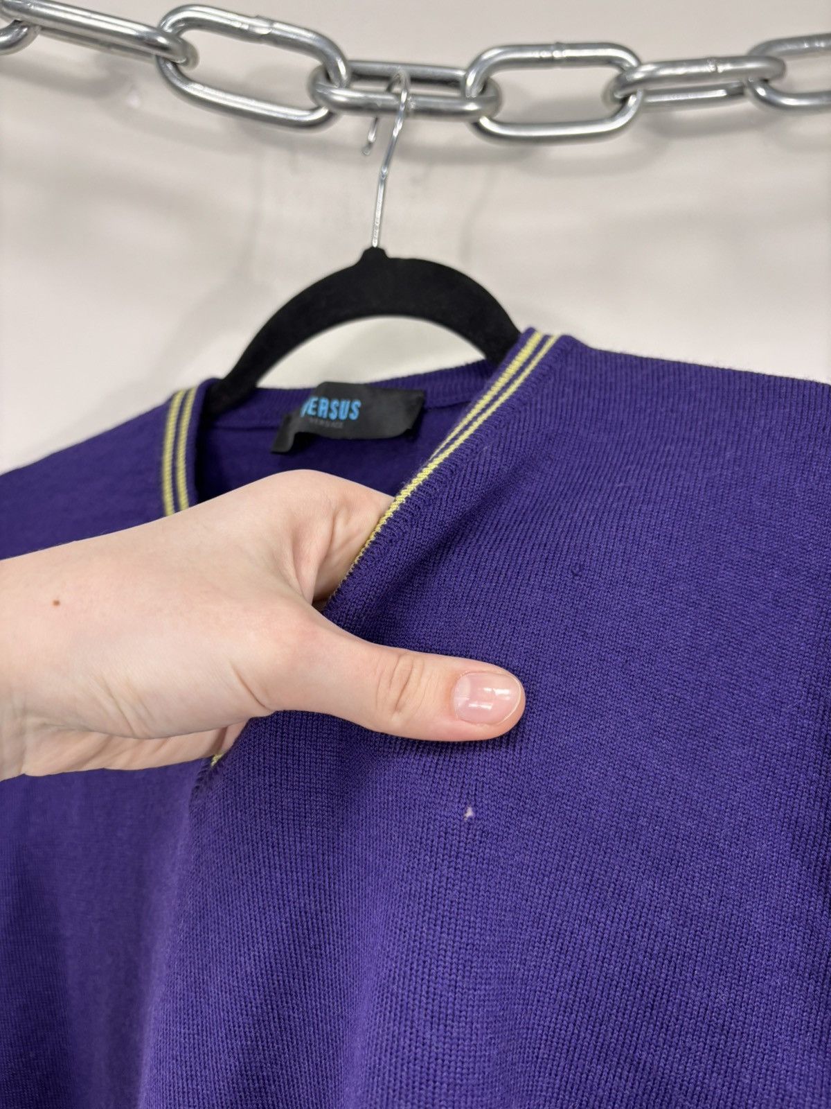 Versus Versace Versus Versace Men’s Purple V-Neck Wool Sweater Jumper Size US L / EU 52-54 / 3 - 5 Thumbnail