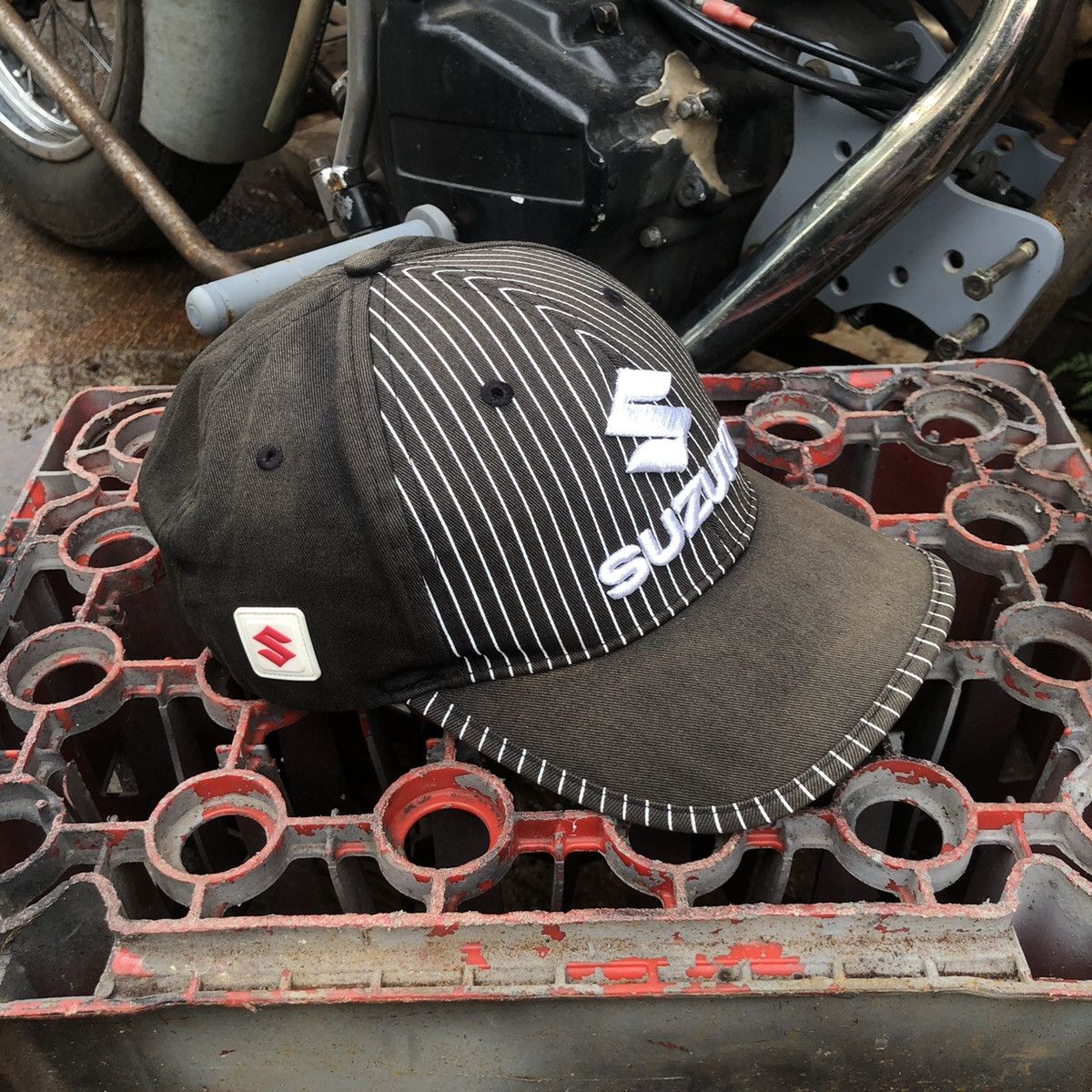 Japanese Brand 🔥HOTS🔥 Vintage Suzuki Racing Collection Sunfaded Hat Size ONE SIZE - 5 Thumbnail