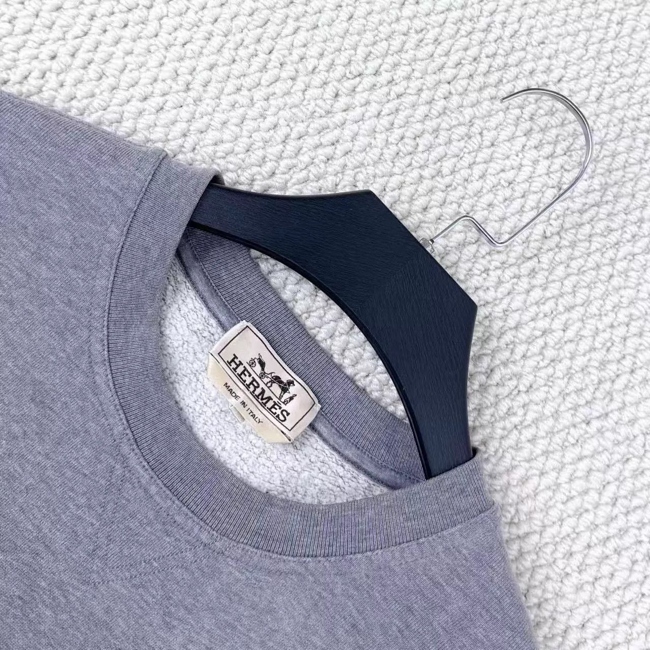 Hermes Hermes Gray Leather Horseshoe Logo Sweatshirt L Unisex Size US L / EU 52-54 / 3 - 3 Thumbnail