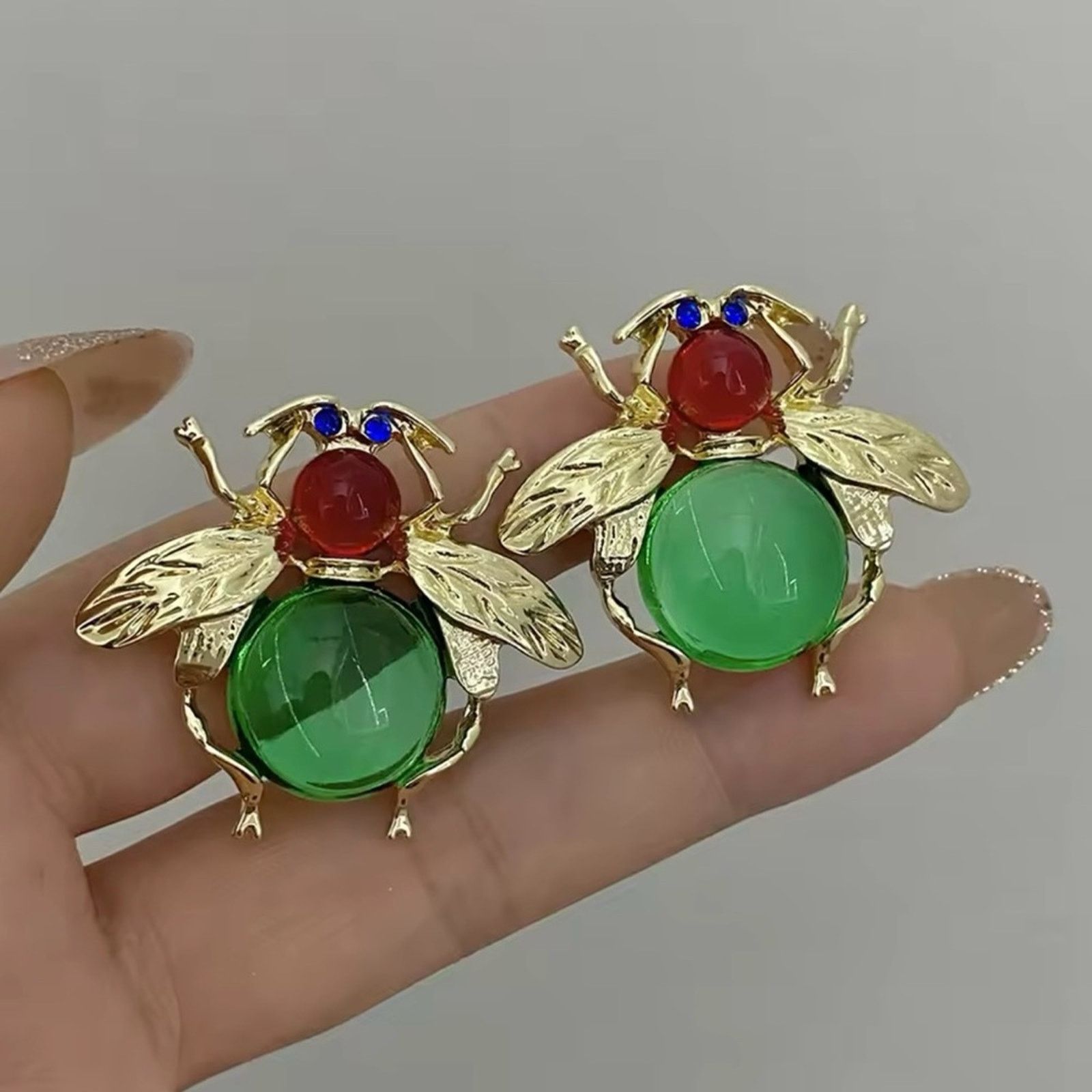 Other Vintage Green Blue Bee Earrings for Women Unique Retro Size ONE SIZE - 1 Thumbnail