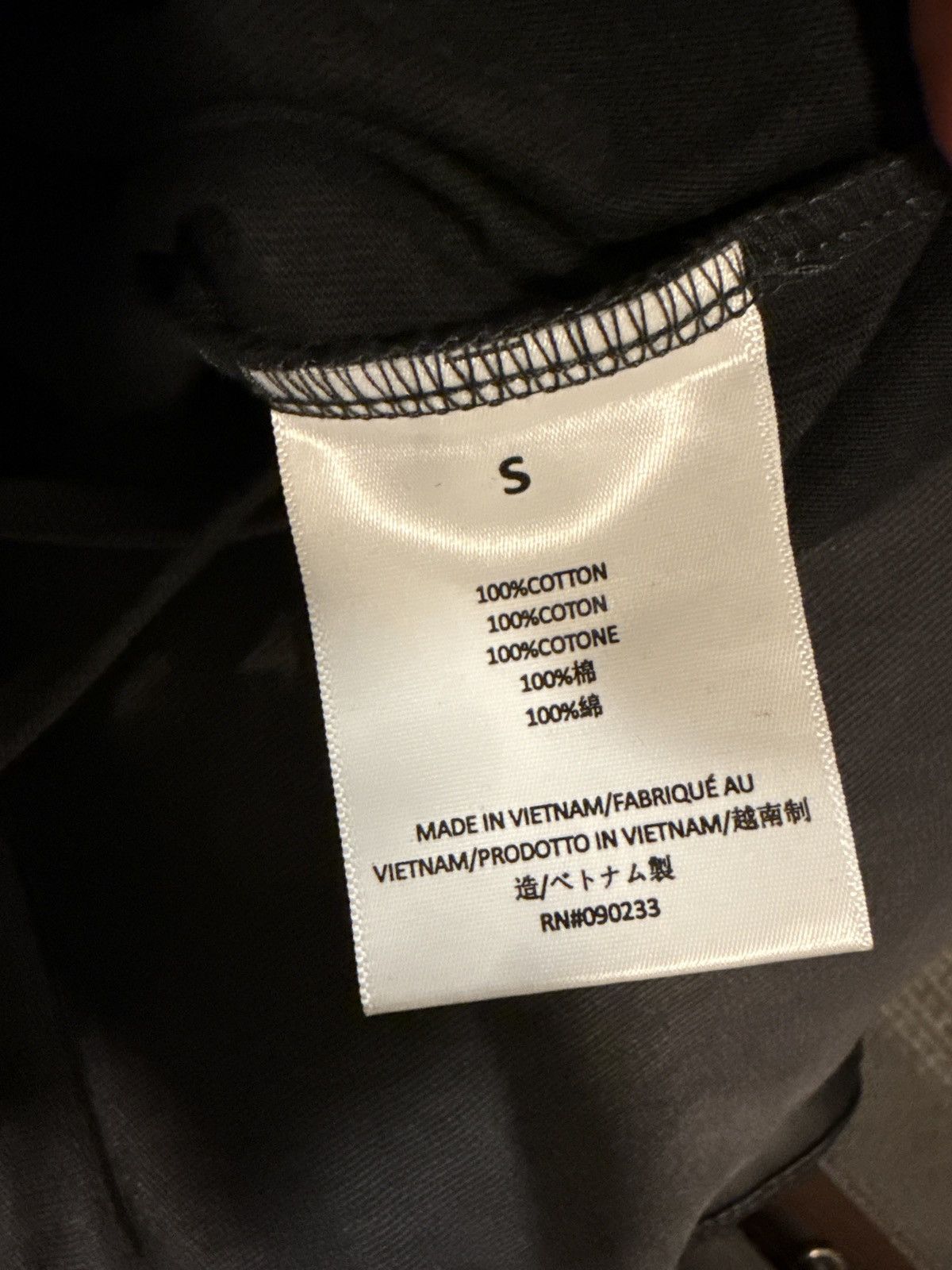 Essentials Black Essentials Shirt Size US S / EU 44-46 / 1 - 7 Thumbnail