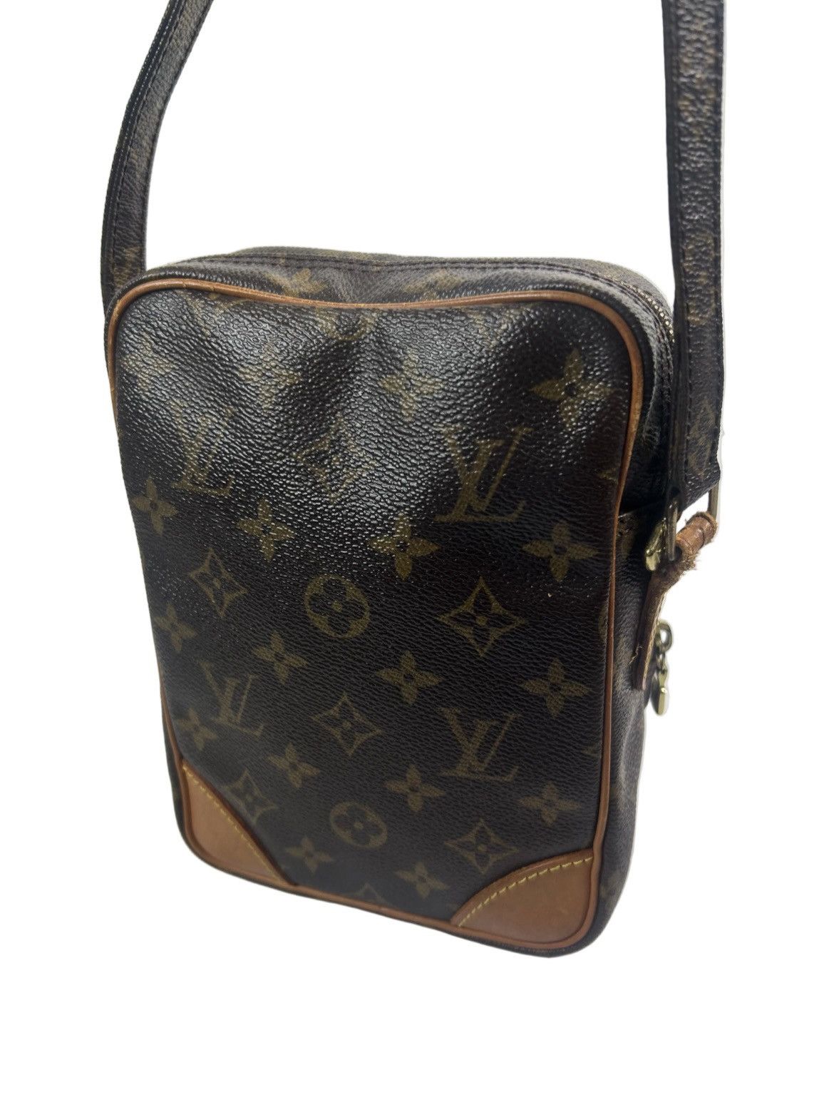 Louis Vuitton Louis Vuitton Monogram Danube Crossbody Bag Size ONE SIZE - 2 Thumbnail