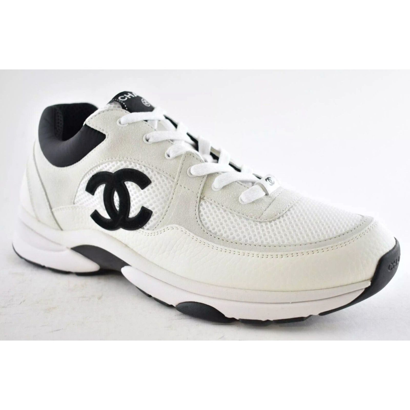 Chanel Chanel Leather CC Logo Low Top Lace Up Trainer Sneaker 44 11 Size US 11 / EU 44 - 4 Thumbnail