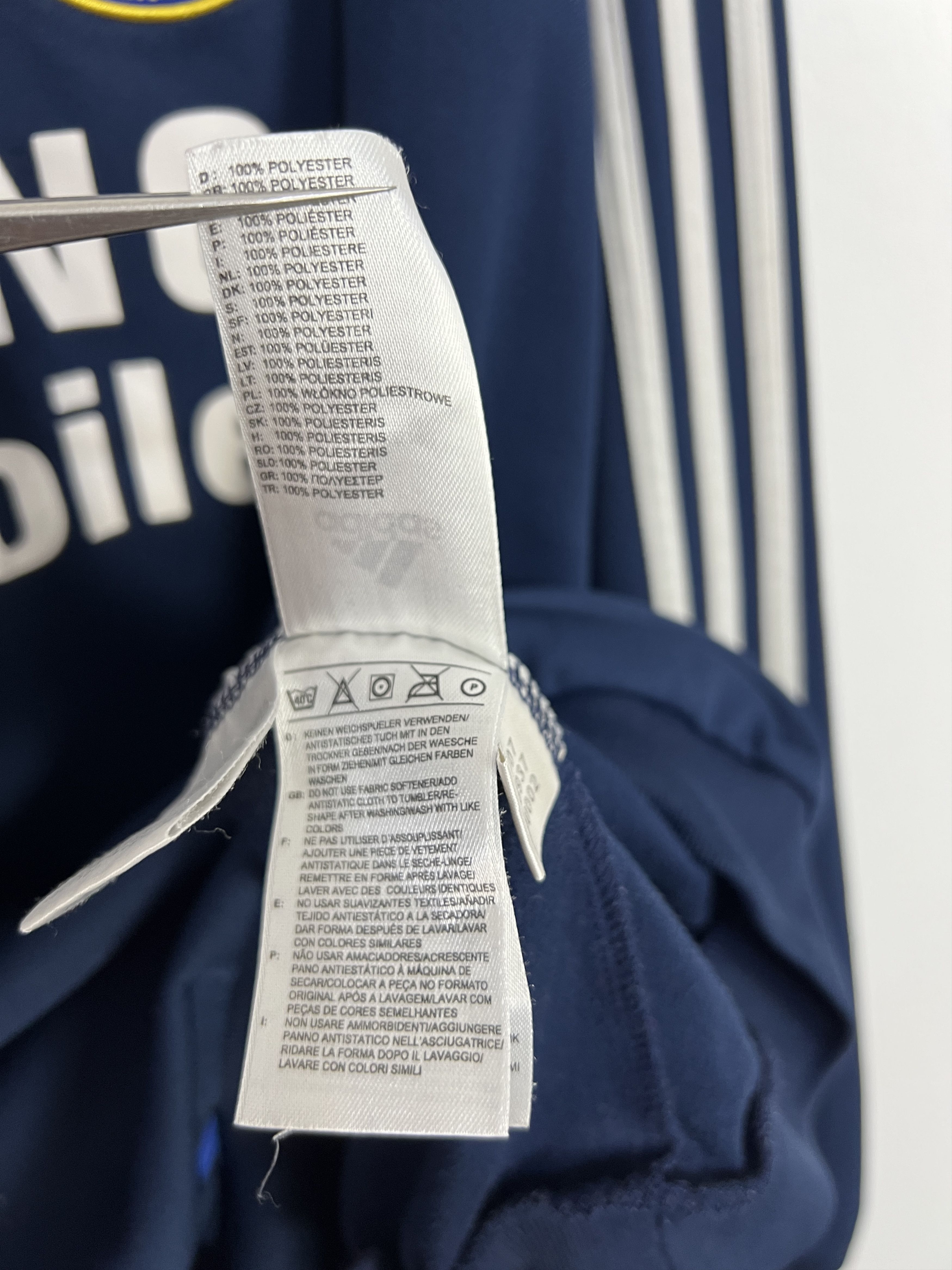Adidas Vintage Adidas Chelsea Football Sweatshirt Soccer Blue Size US L / EU 52-54 / 3 - 12 Thumbnail