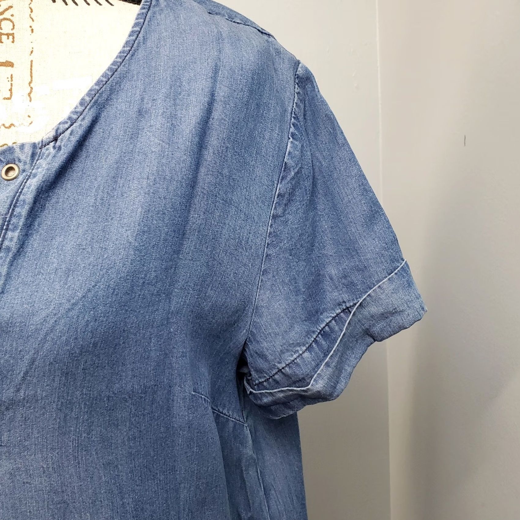 Gap Gap Shift Dress Womens Small Blue Denim Cuffed Sleeve Round Neck Lace Up Front Size S Womens Jeans Dress Size S / US 4 / IT 40 - 7 Thumbnail