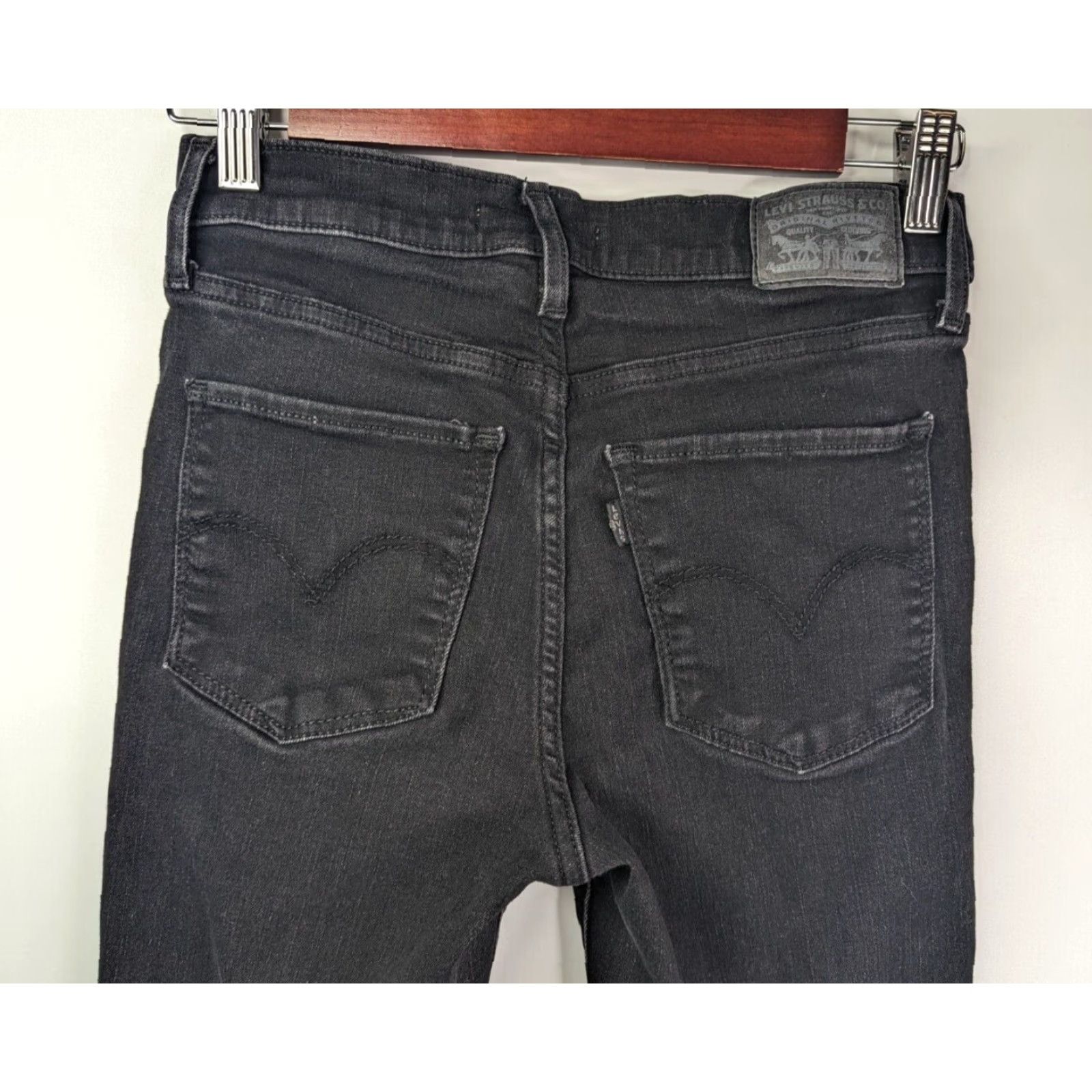 Levi's Levi's Jeans 720 Women 26x28 Black High Rise Super Skinny Stretch Casual Pants Size 26" / US 2 / IT 38 - 5 Thumbnail