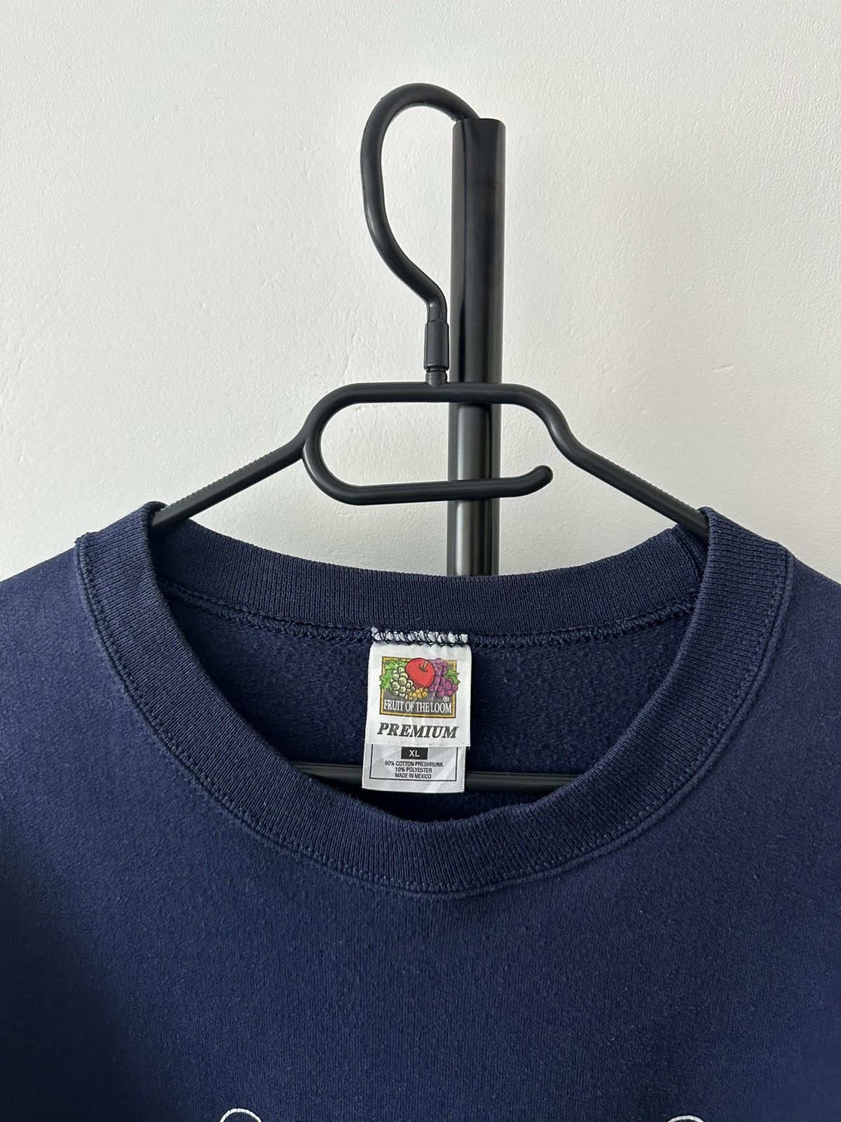 Fruit Of The Loom 90’s Chicago fruit of the loom crew neck navy sweatshirt Size US XL / EU 56 / 4 - 6 Thumbnail