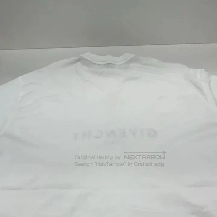 Givenchy Givenchy Distressed Logo Oversized Short-Sleeve T-Shirt. Size US L / EU 52-54 / 3 - 8 Thumbnail