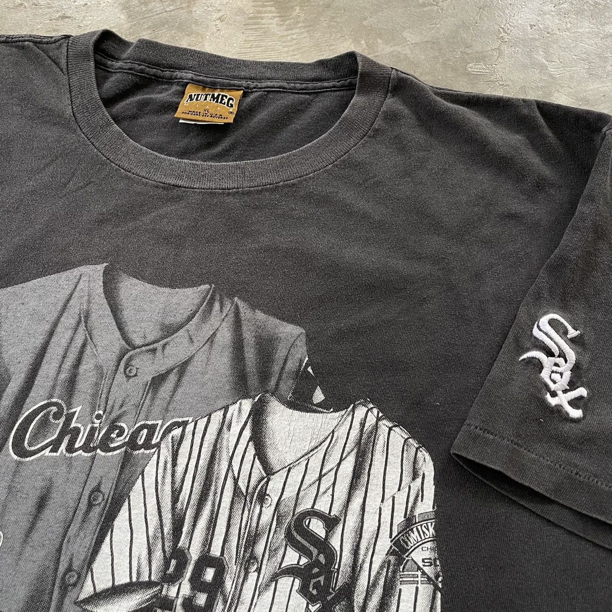 MLB × Vintage 🔴 Vintage Chicago White Sox T-Shirt by Nutmeg Mills 🔴 Size US XL / EU 56 / 4 - 6 Thumbnail