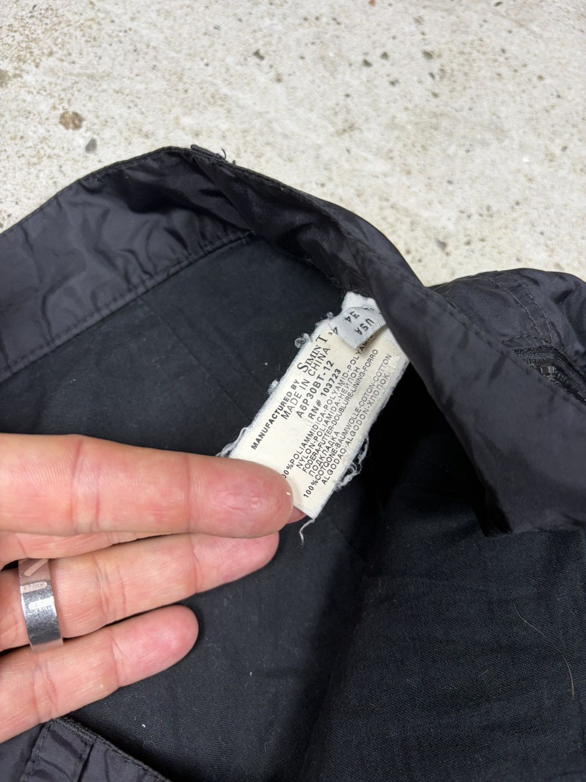 Giorgio Armani 2000s Armani Jeans Black Baggy Full Zip Cargo Track Pants Size US 33 - 13 Thumbnail