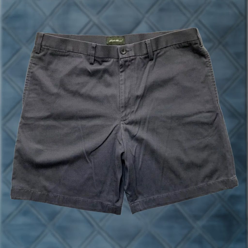 Eddie Bauer Vintage Eddie Bauer Chino Shorts Mens 40 USA Fabric Outdoor Hiking Cotton NEW Size US 40 / EU 56 - 1 Thumbnail