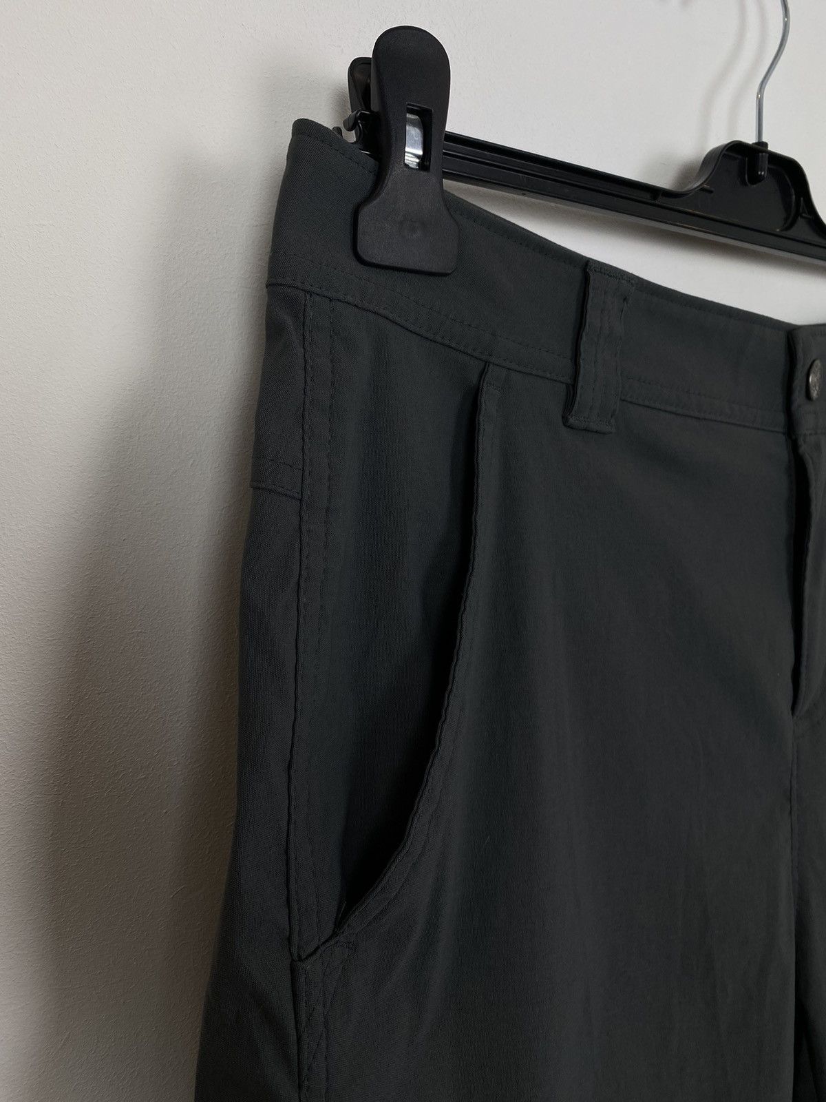 Columbia Columbia Sportswear Company Men’s Size 32W 10L Grey Shorts Size US 32 / EU 48 - 4 Thumbnail
