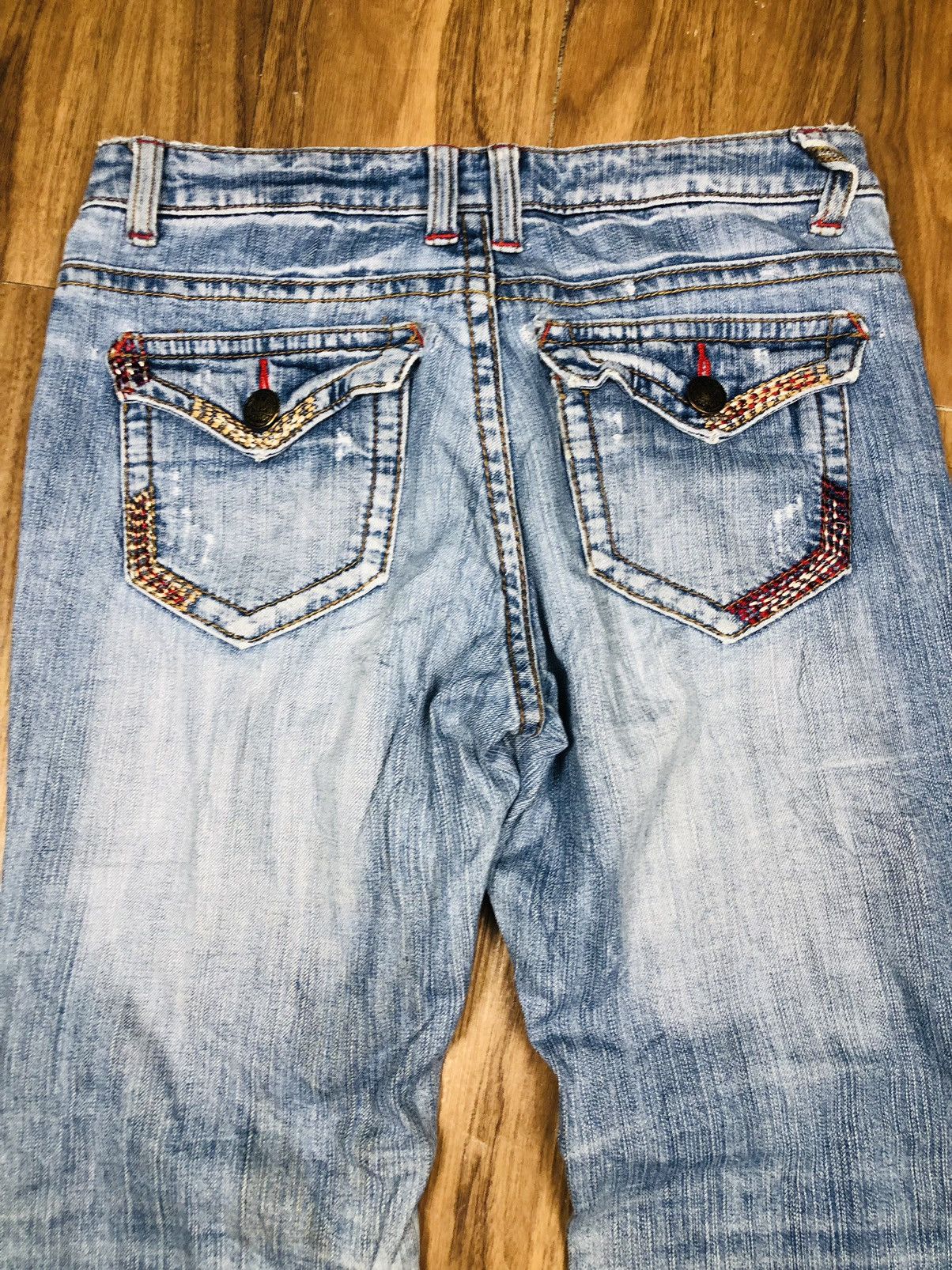 Jean Unbrand Distressed Jeans (21) Size US 29 - 13 Thumbnail