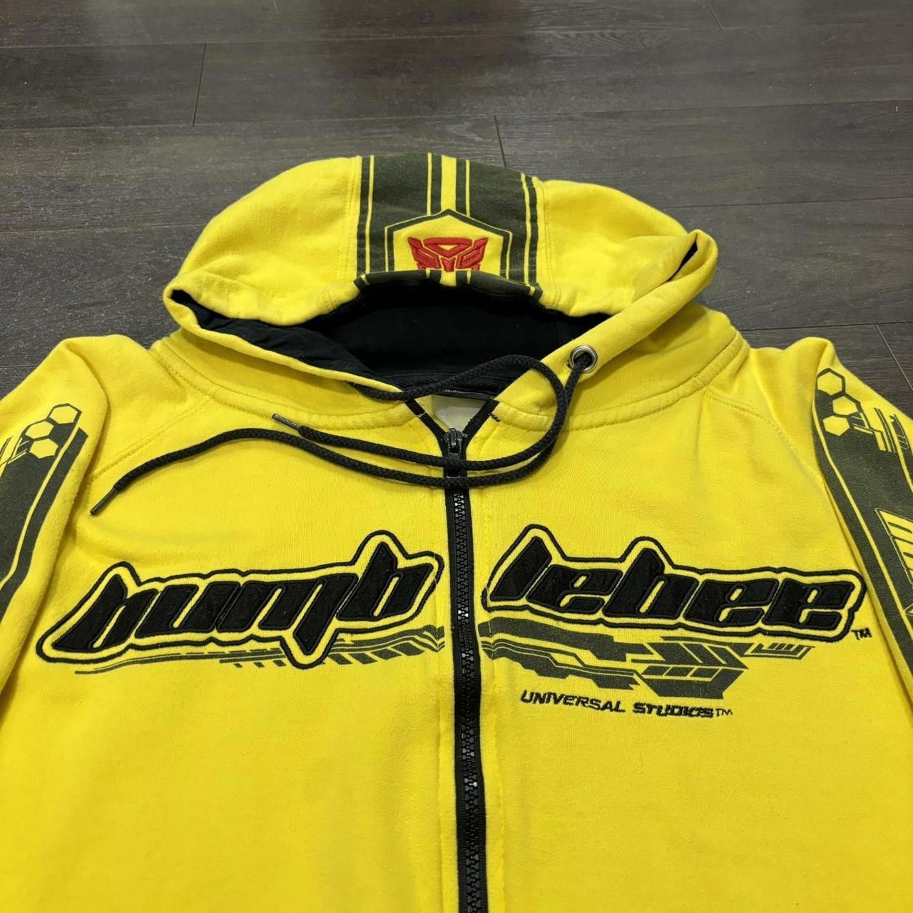 Designer vintage transformers bumble bee universal studios hoodie M Size US M / EU 48-50 / 2 - 1 Thumbnail