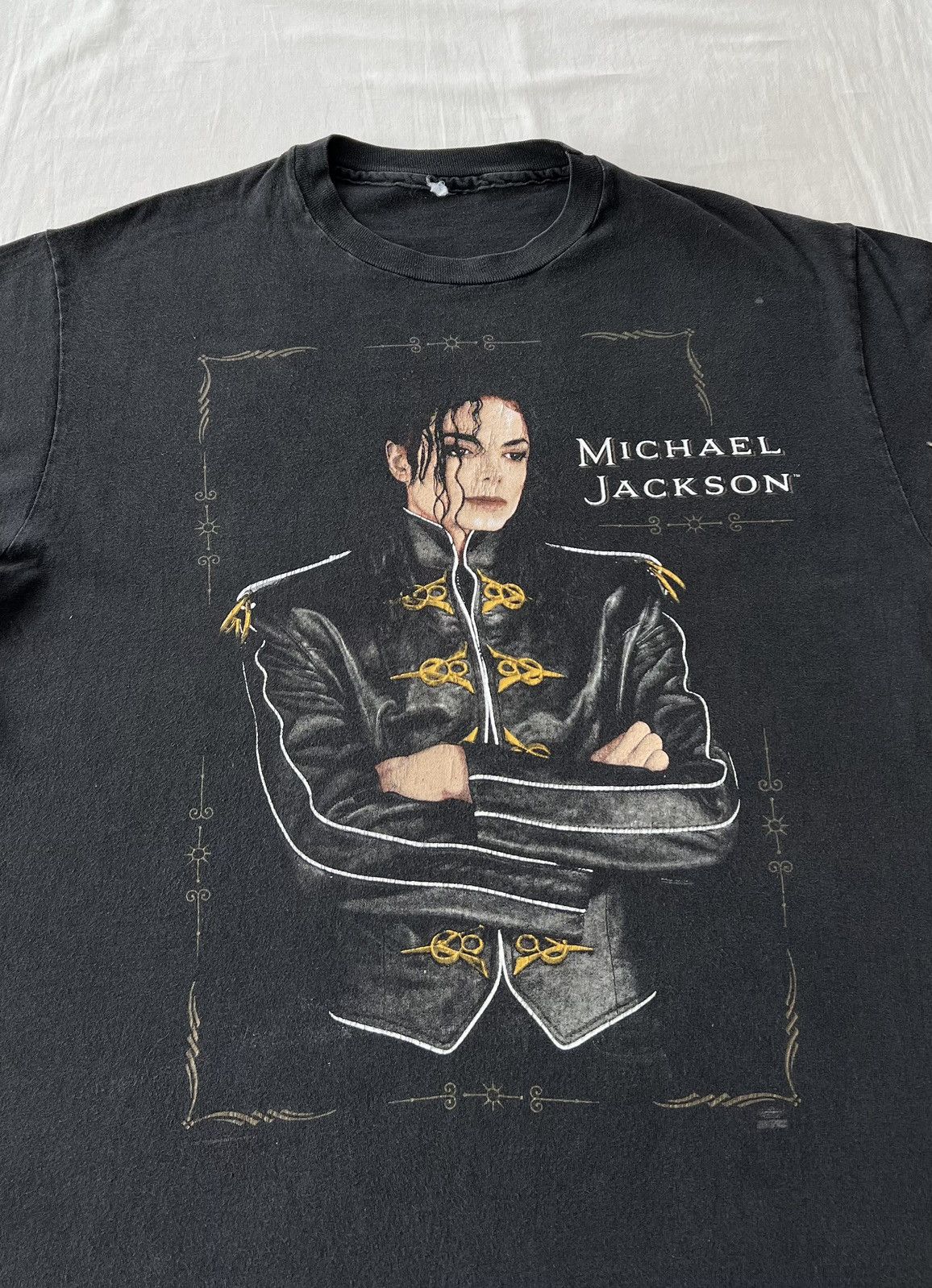 Band Tees Vintage 1992 Michael Jackson Dangerous King of Pop T-shirt Size US L / EU 52-54 / 3 - 6 Thumbnail