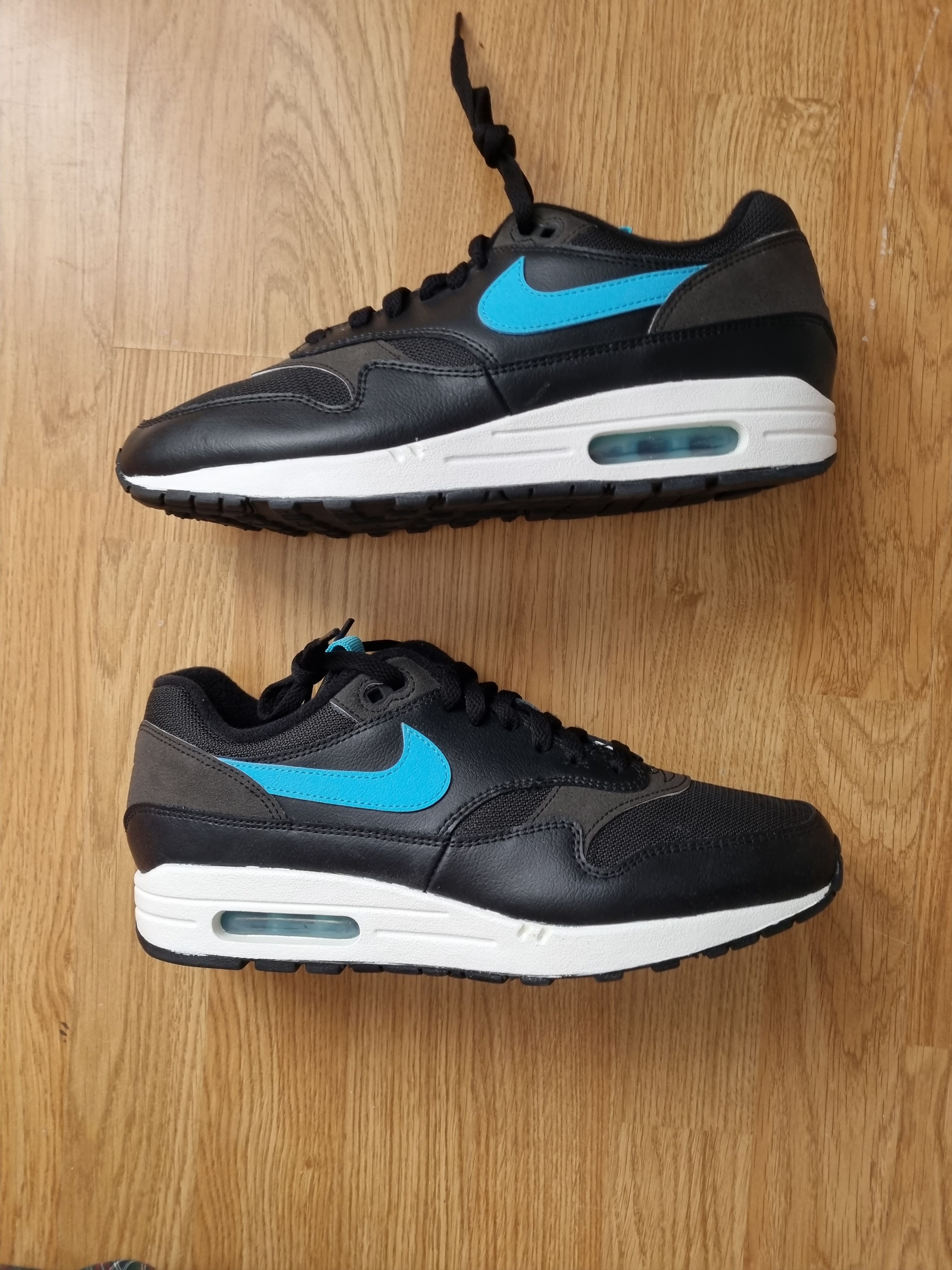Nike Nike Air Max 1 Tongue Tab Black Blue Fury Size US 10 / EU 43 - 2 Thumbnail